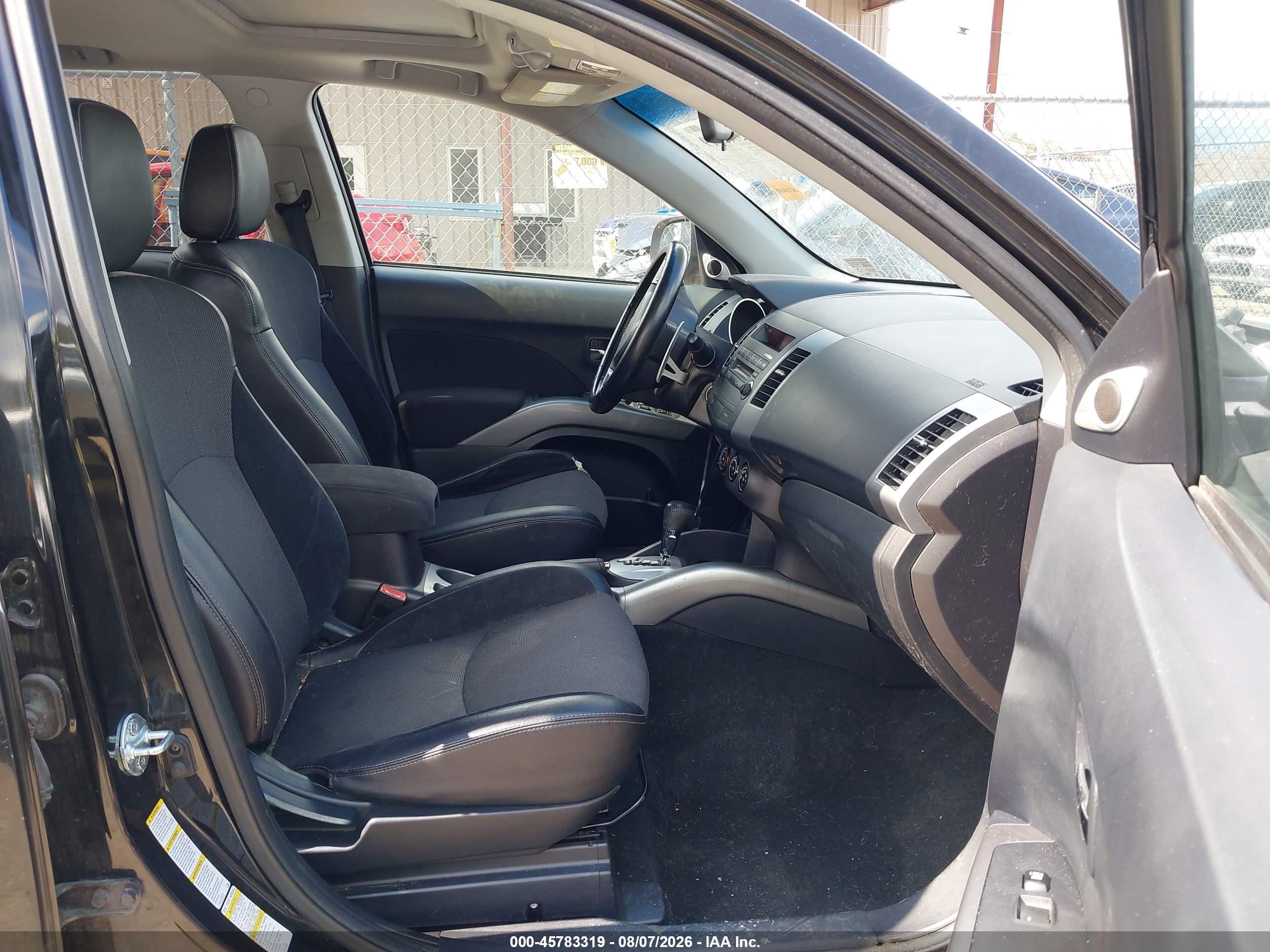 2010 Mitsubishi Outlander Se Black vin: JA4JT3AWXAZ016357