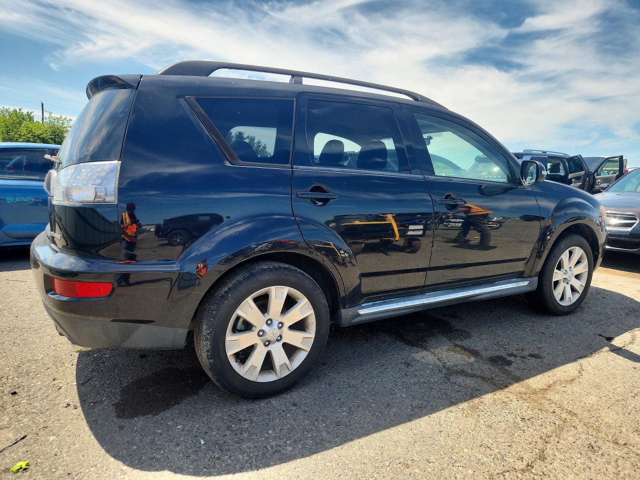 2011 Mitsubishi Outlander Se Black vin: JA4JT3AWXBU007463
