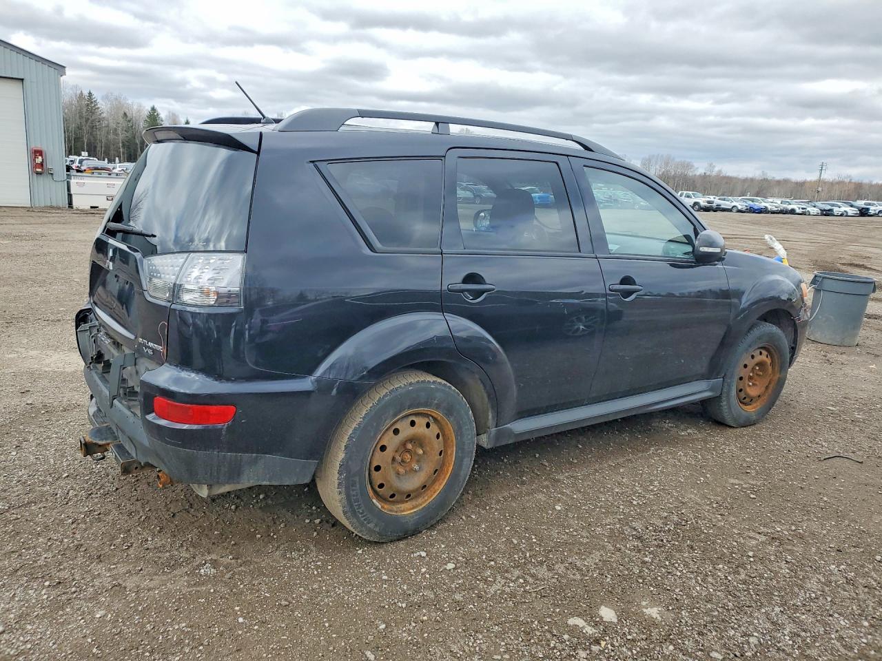 2010 Mitsubishi Outlander Xls Black vin: JA4JT3AX5AZ600223