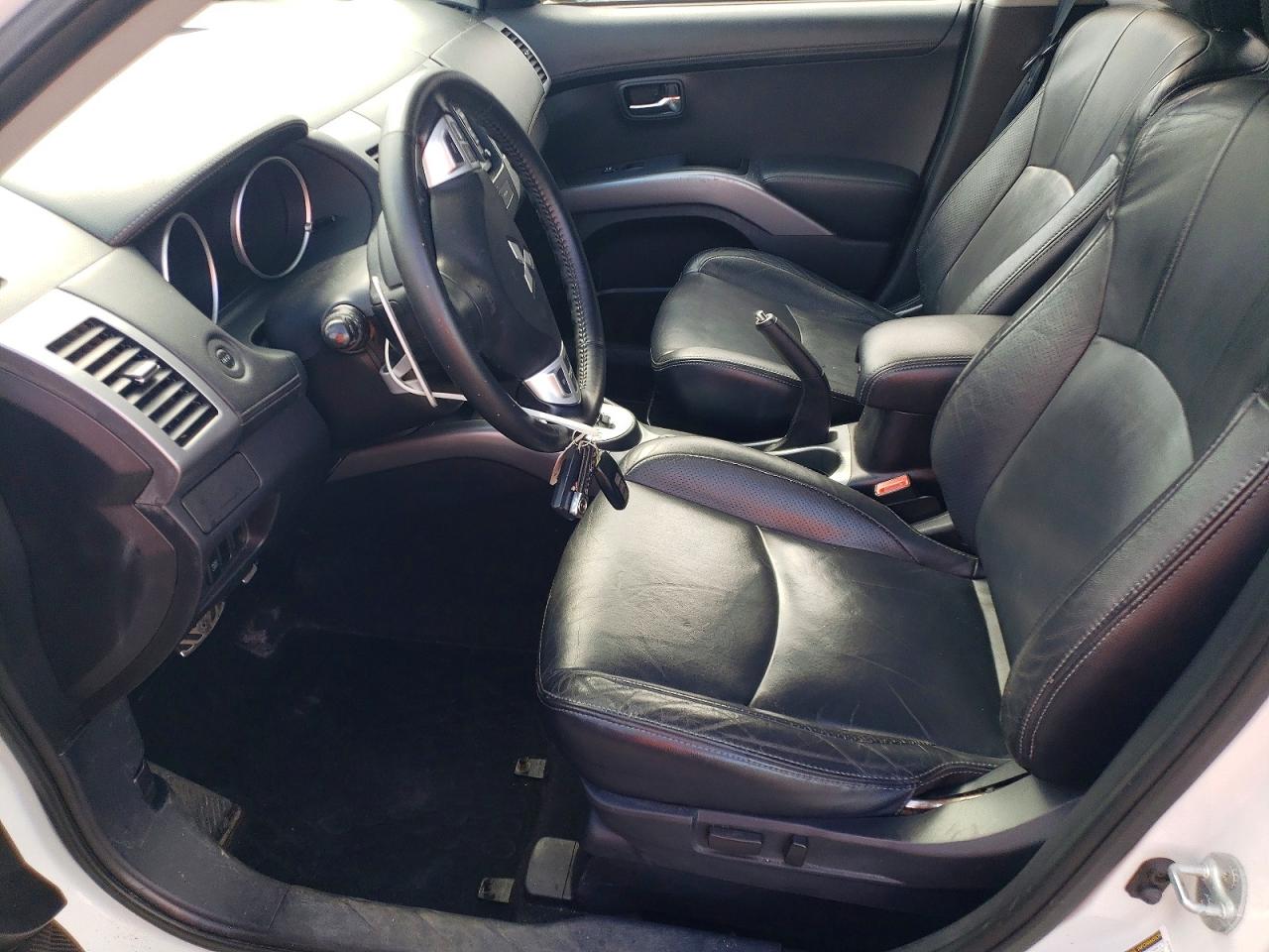 2010 Mitsubishi Outlander Gt Белый vin: JA4JT5AX0AZ005016