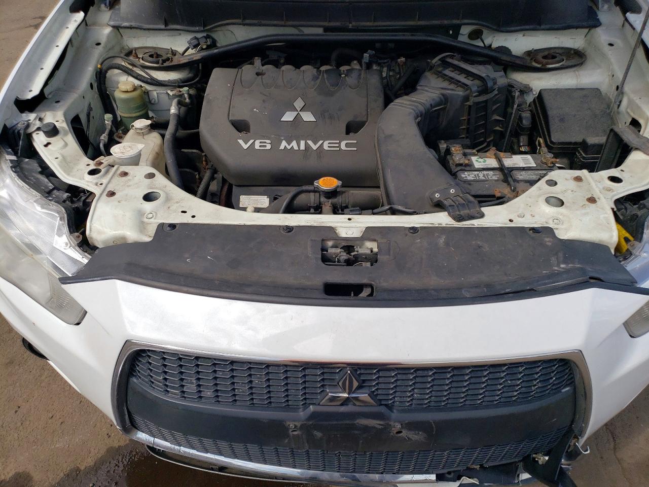 2010 Mitsubishi Outlander Gt Белый vin: JA4JT5AX0AZ005016