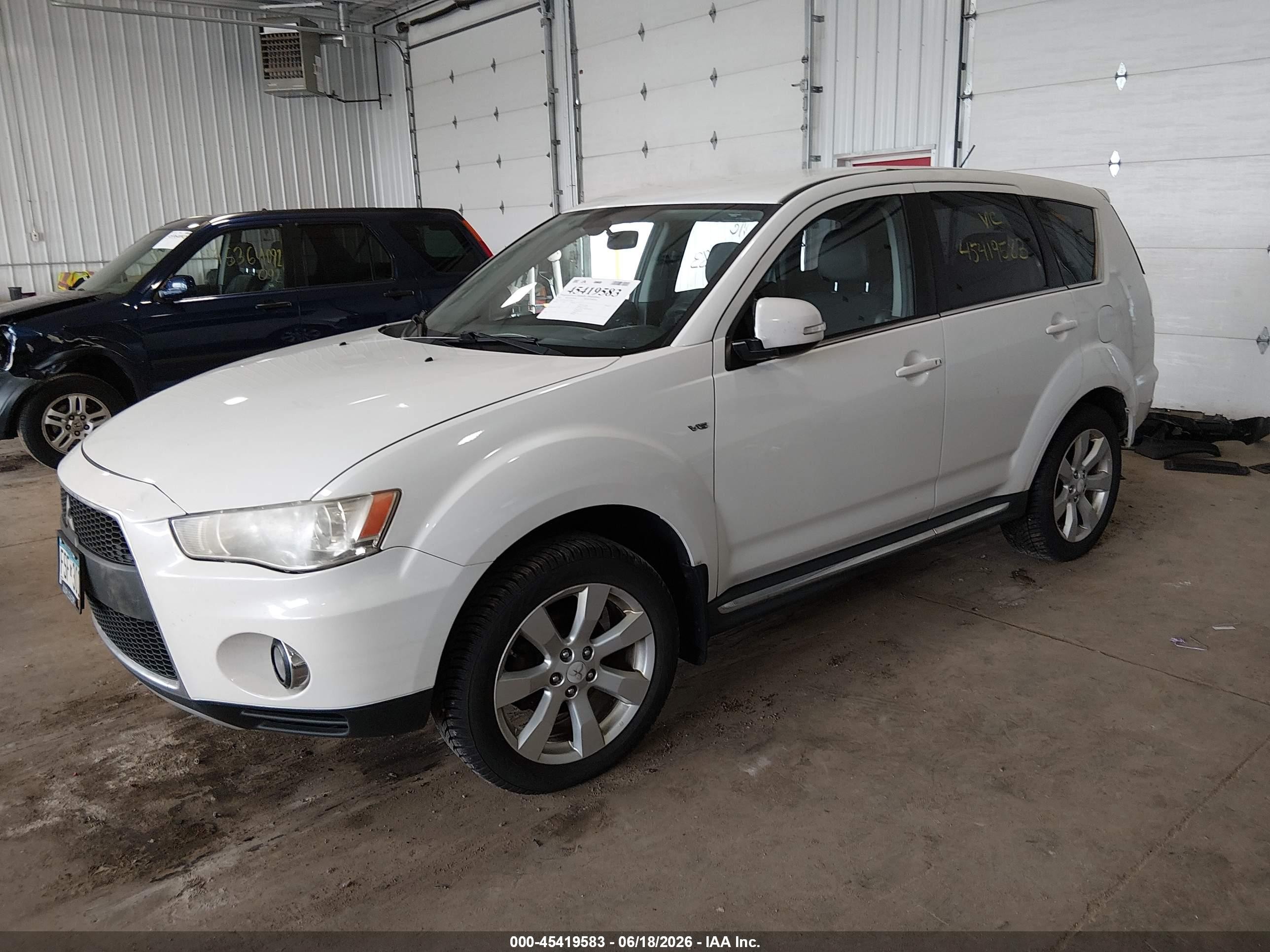 2011 Mitsubishi Outlander Gt White vin: JA4JT5AX2BU025248