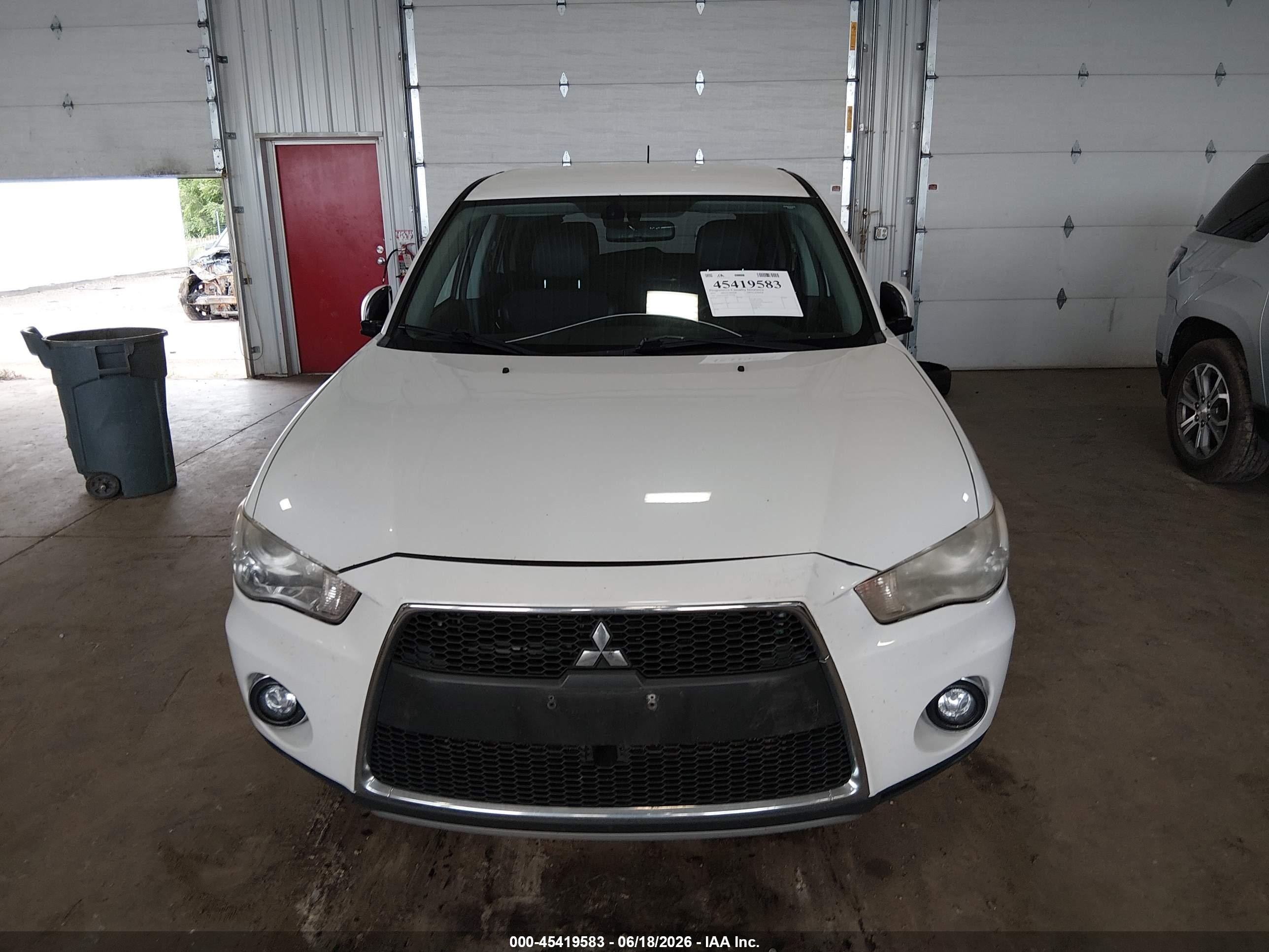 2011 Mitsubishi Outlander Gt White vin: JA4JT5AX2BU025248