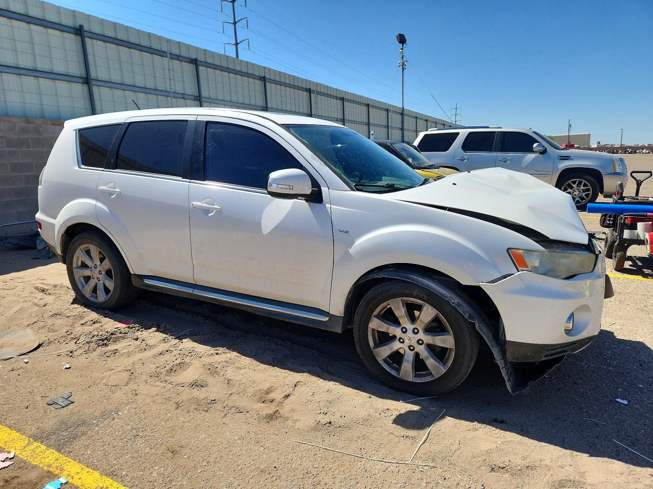 2011 Mitsubishi Outlander Gt White vin: JA4JT5AX4BU007625