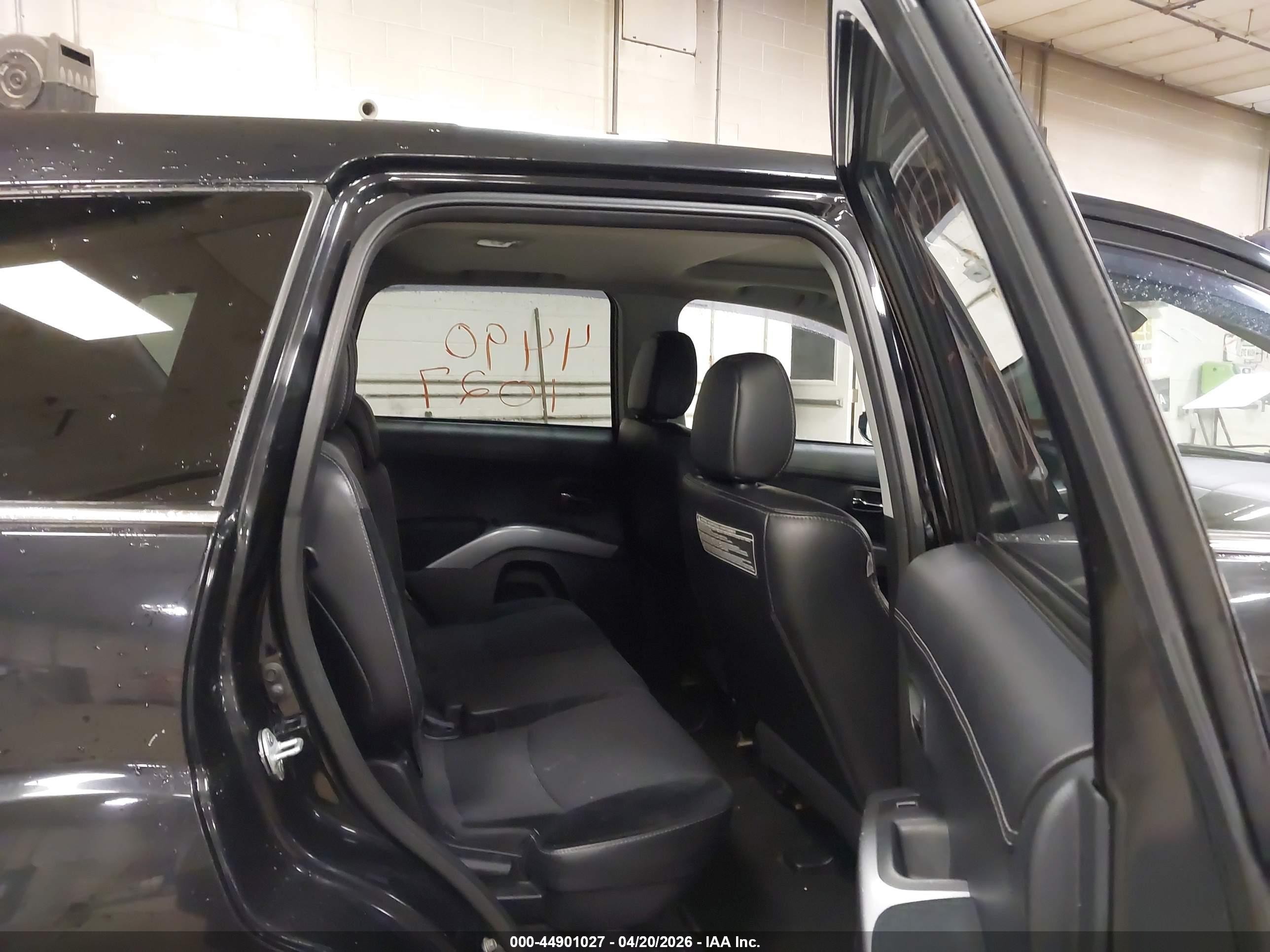2011 Mitsubishi Outlander Gt Black vin: JA4JT5AX4BU015529
