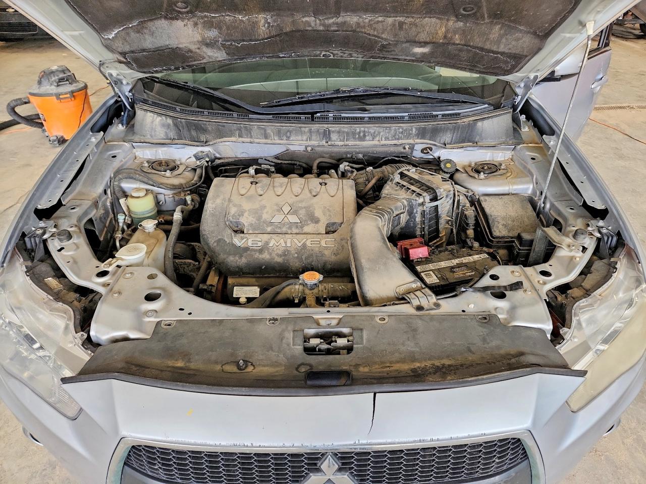 2012 Mitsubishi Outlander Gt Silver vin: JA4JT5AX4CU031103