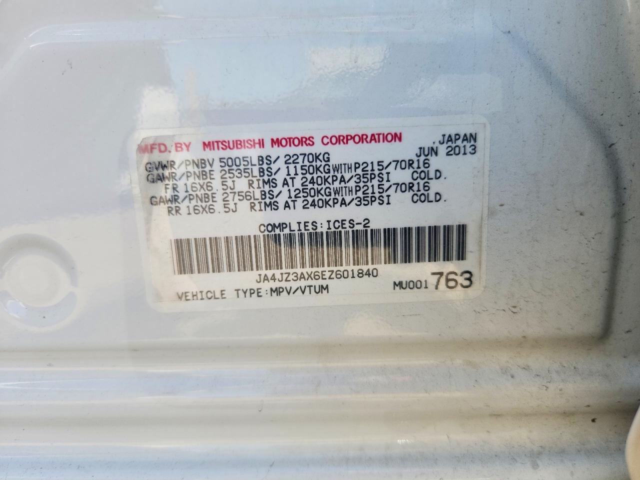 2014 Mitsubishi Outlander Se White vin: JA4JZ3AX6EZ601840