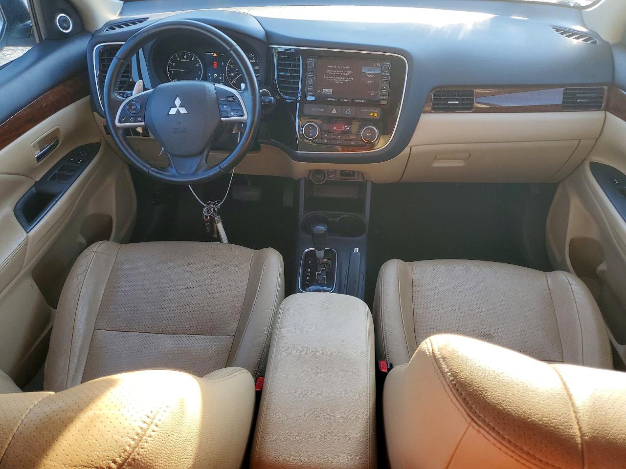 2014 Mitsubishi Outlander Gt White vin: JA4JZ4AX0EZ001594
