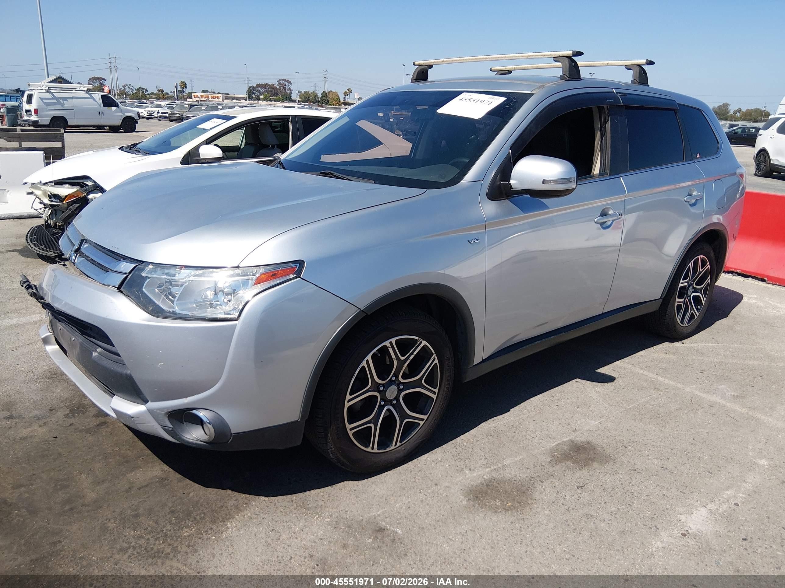2015 Mitsubishi Outlander Gt Серебряный vin: JA4JZ4AX5FZ008798