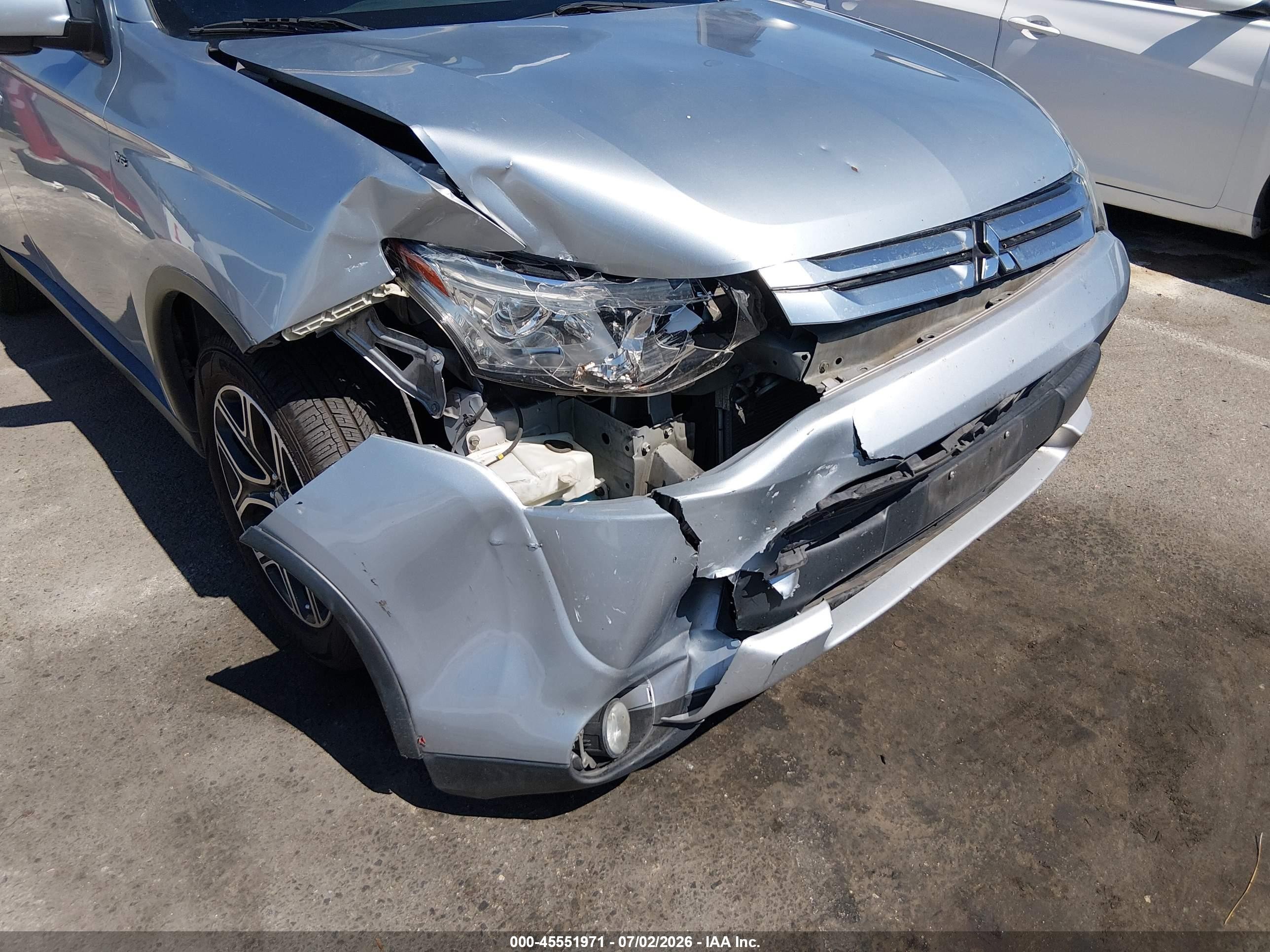 2015 Mitsubishi Outlander Gt Серебряный vin: JA4JZ4AX5FZ008798