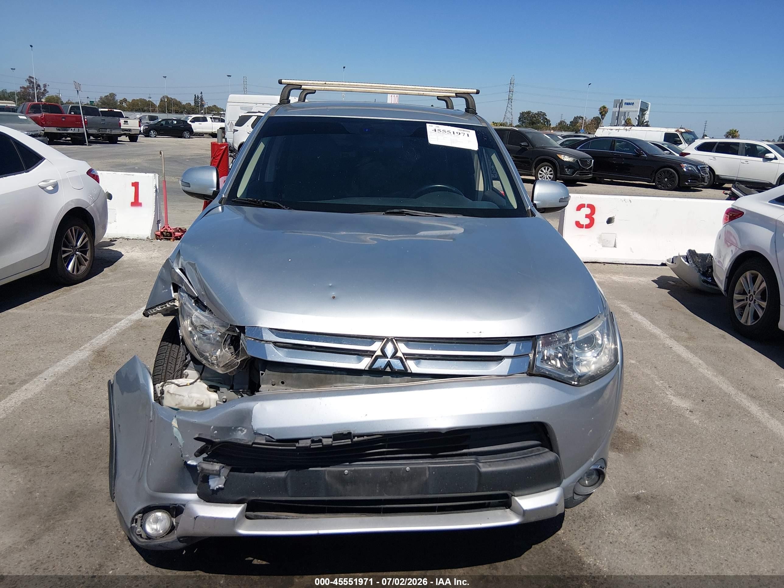 2015 Mitsubishi Outlander Gt Серебряный vin: JA4JZ4AX5FZ008798