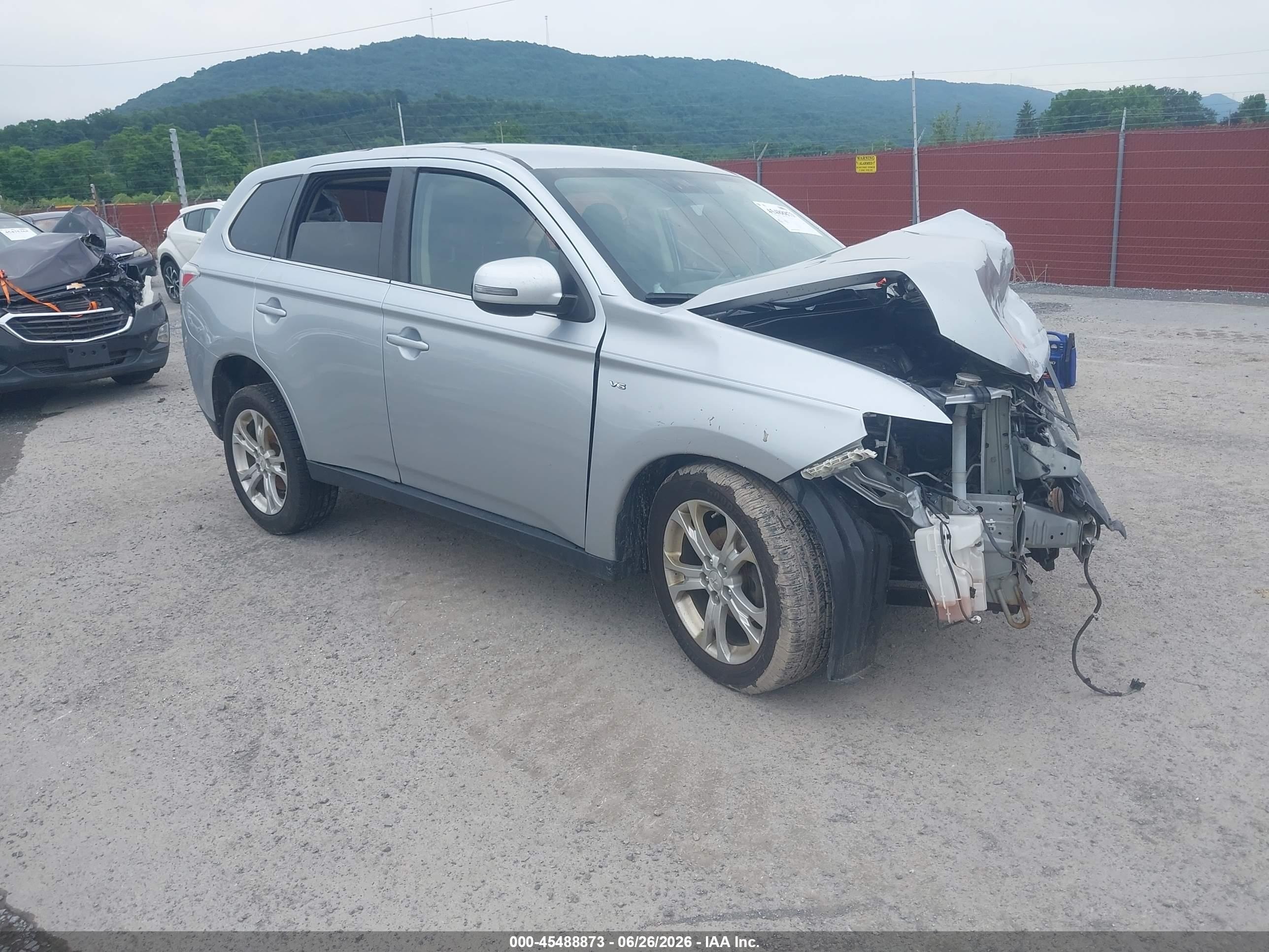 2014 Mitsubishi Outlander Gt Silver vin: JA4JZ4AX6EZ006945