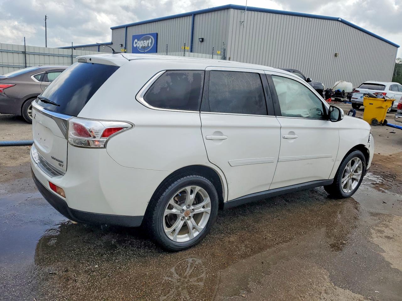 2014 Mitsubishi Outlander Gt White vin: JA4JZ4AX6EZ010414