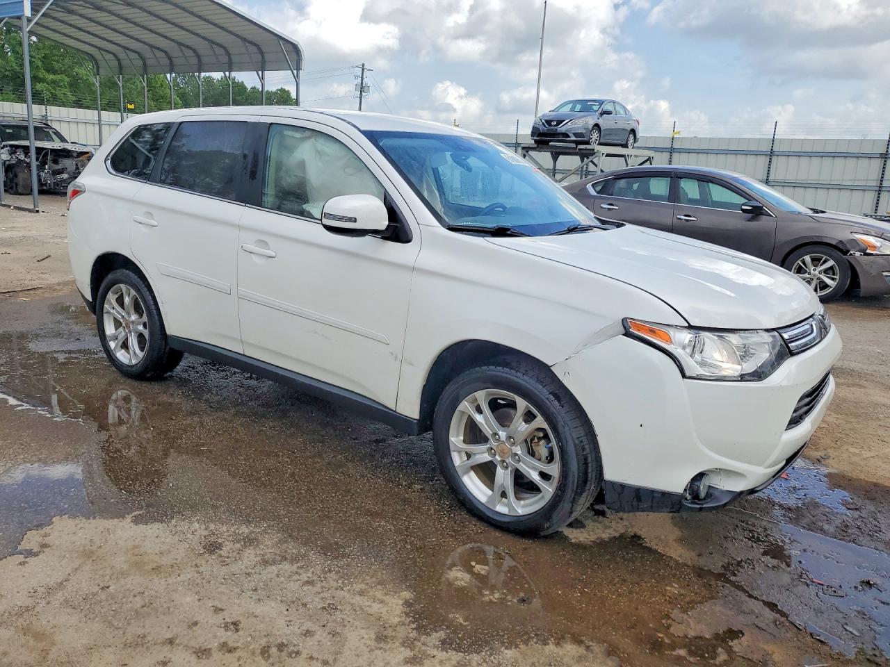 2014 Mitsubishi Outlander Gt White vin: JA4JZ4AX6EZ010414