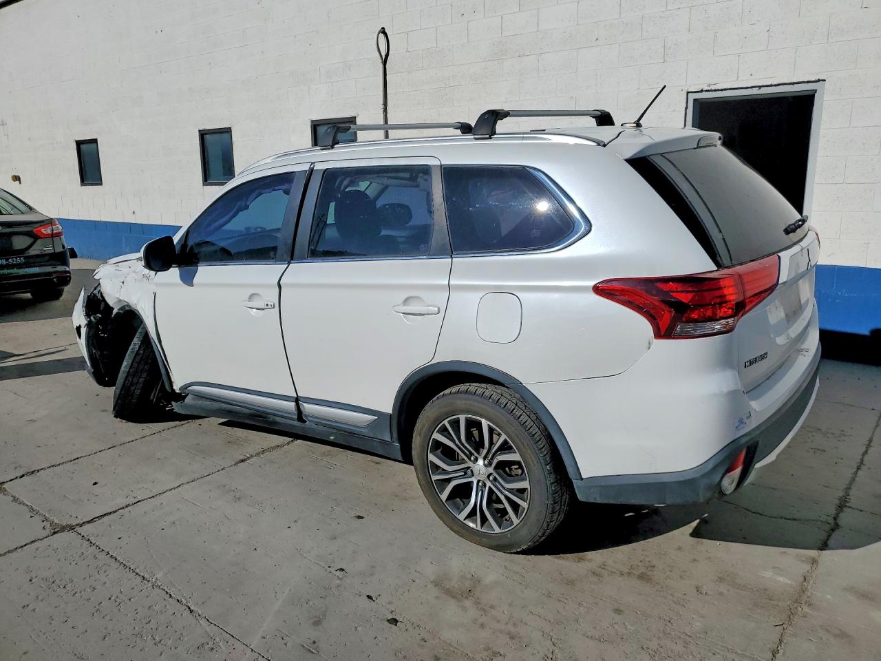 2016 Mitsubishi Outlander Gt White vin: JA4JZ4AX8GZ019814