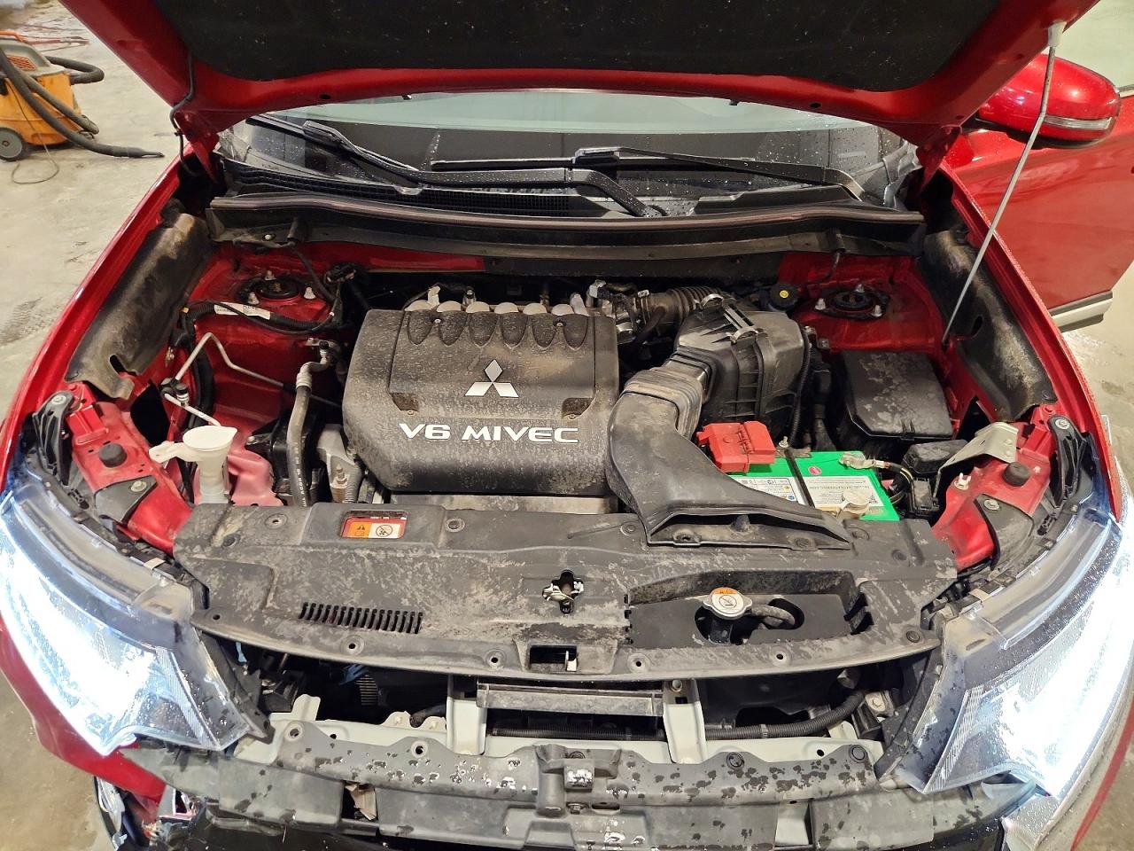 2018 Mitsubishi Outlander Gt Красный vin: JA4JZ4AX8JZ064856