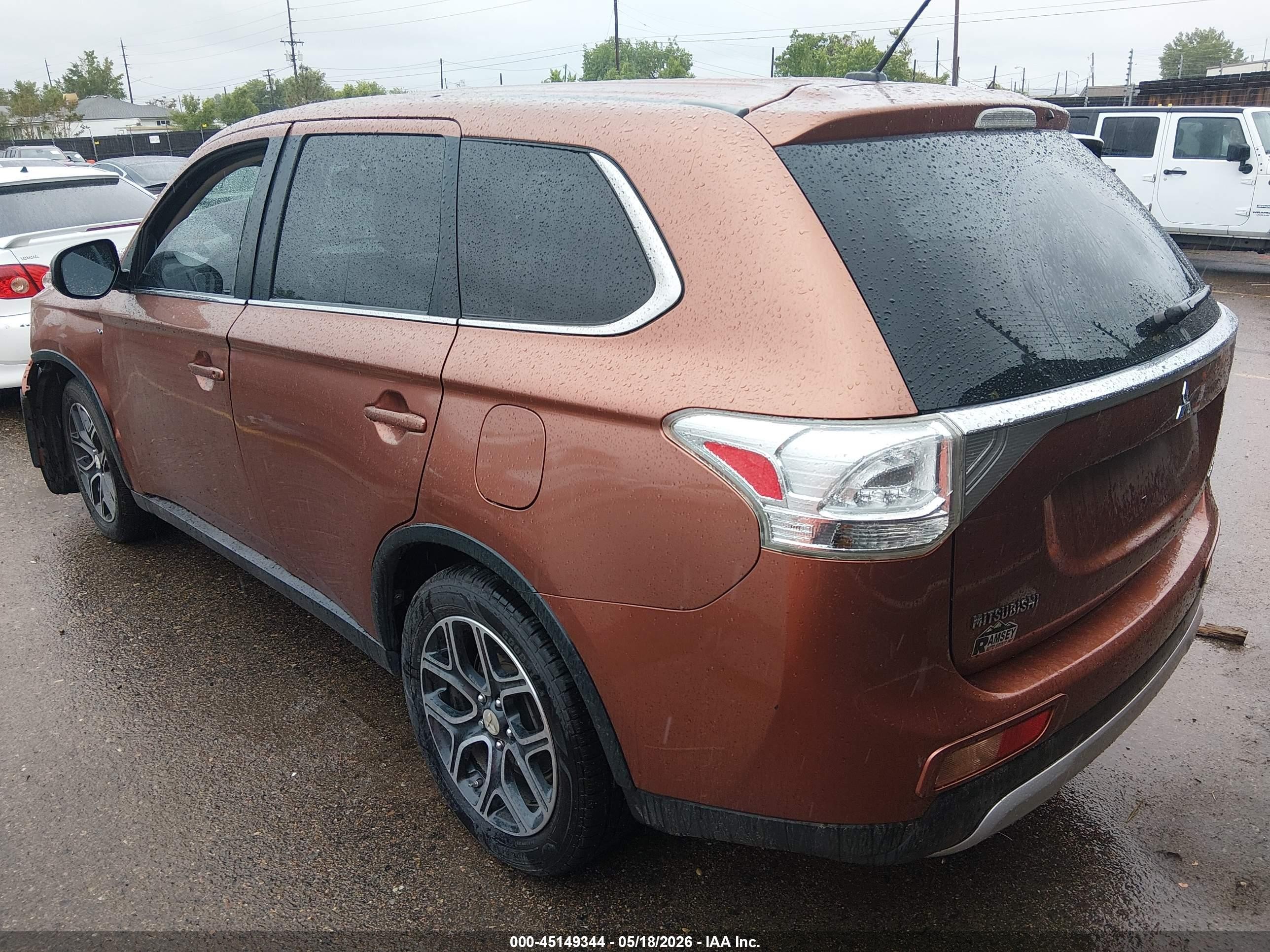2015 Mitsubishi Outlander Gt Оранжевый vin: JA4JZ4AX9FZ011784