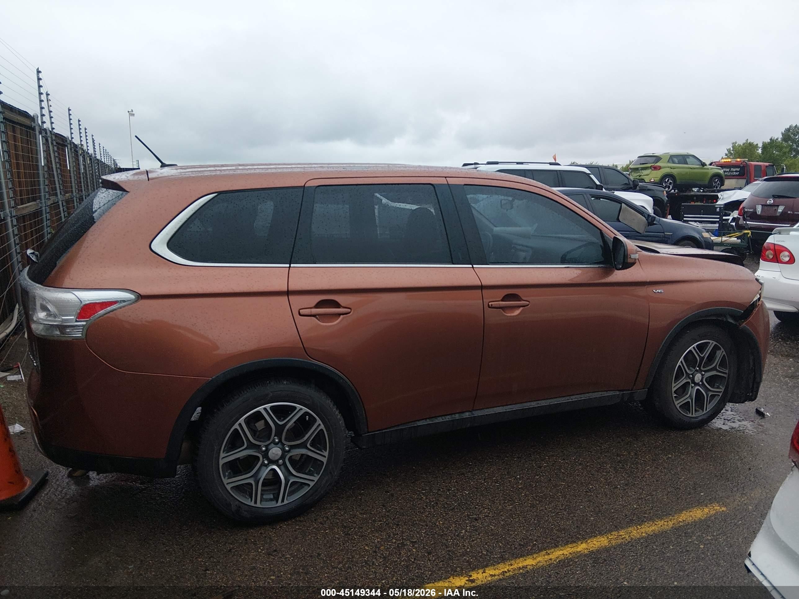 2015 Mitsubishi Outlander Gt Оранжевый vin: JA4JZ4AX9FZ011784