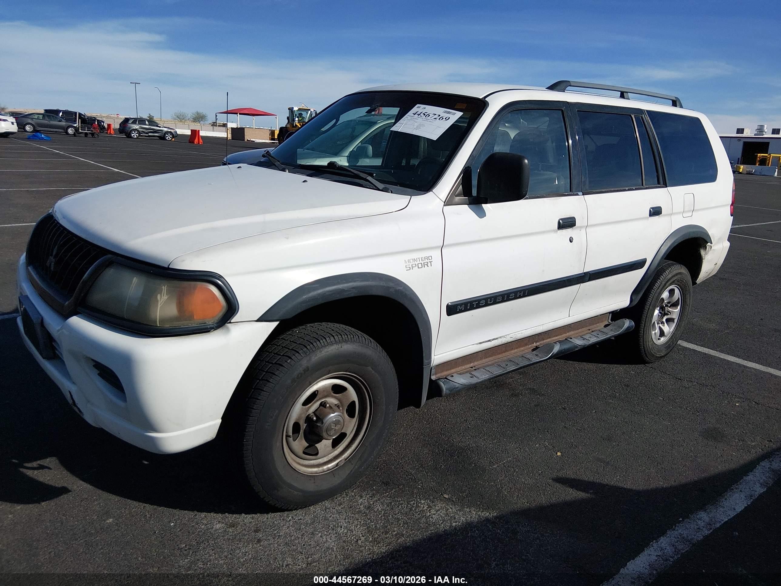 2002 Mitsubishi Montero Sport Es/ls White vin: JA4LS21H02J068507