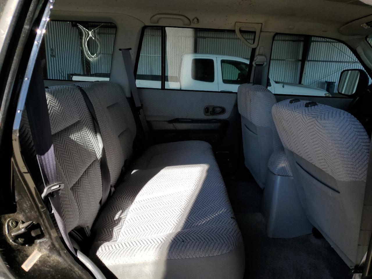 2000 Mitsubishi Montero Sport Es Black vin: JA4LS21H0YP017983