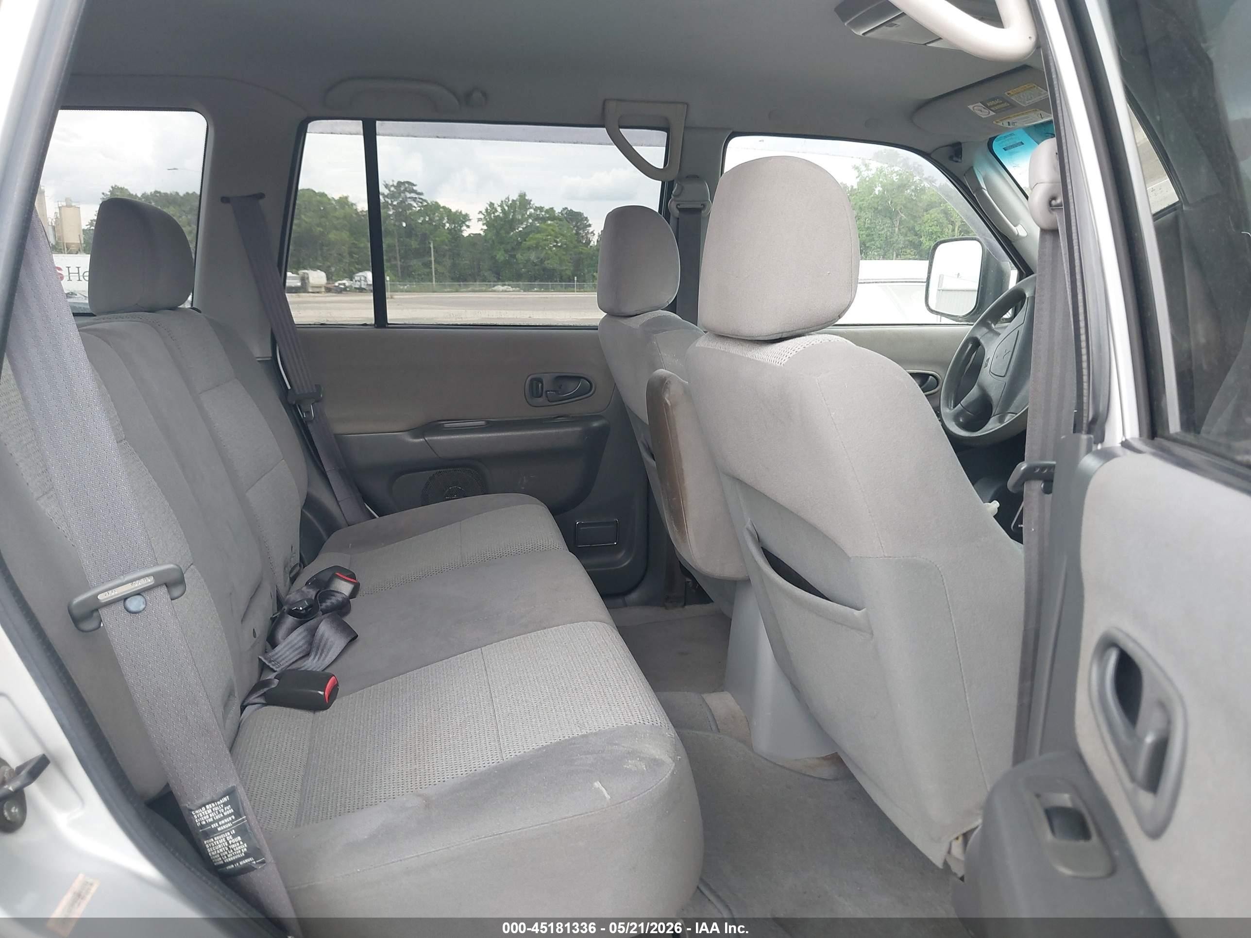 2002 Mitsubishi Montero Sport Es/ls Серебряный vin: JA4LS21H12J004251