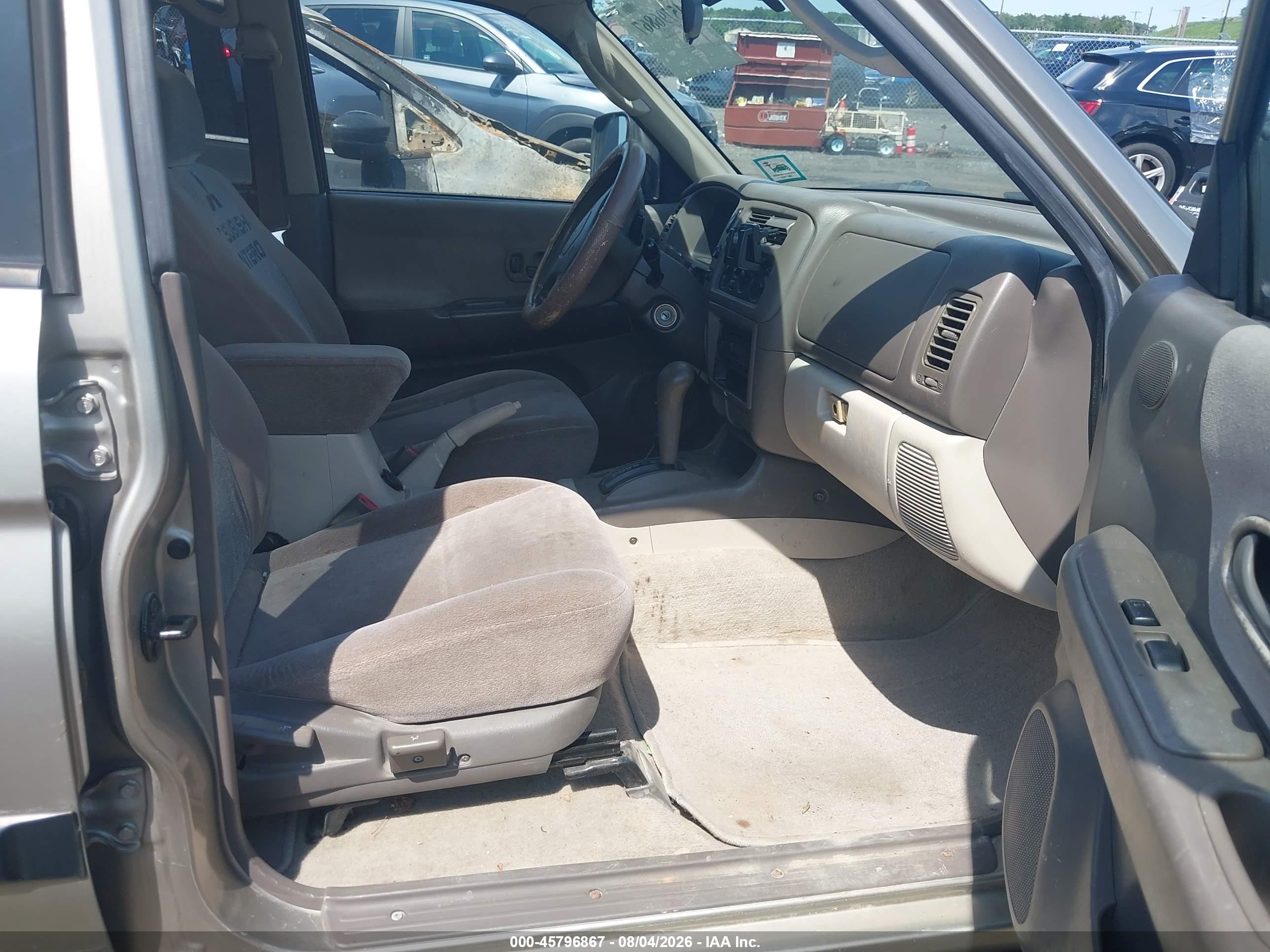 2001 Mitsubishi Montero Sport Es/ls Beige vin: JA4LS21H31P041104