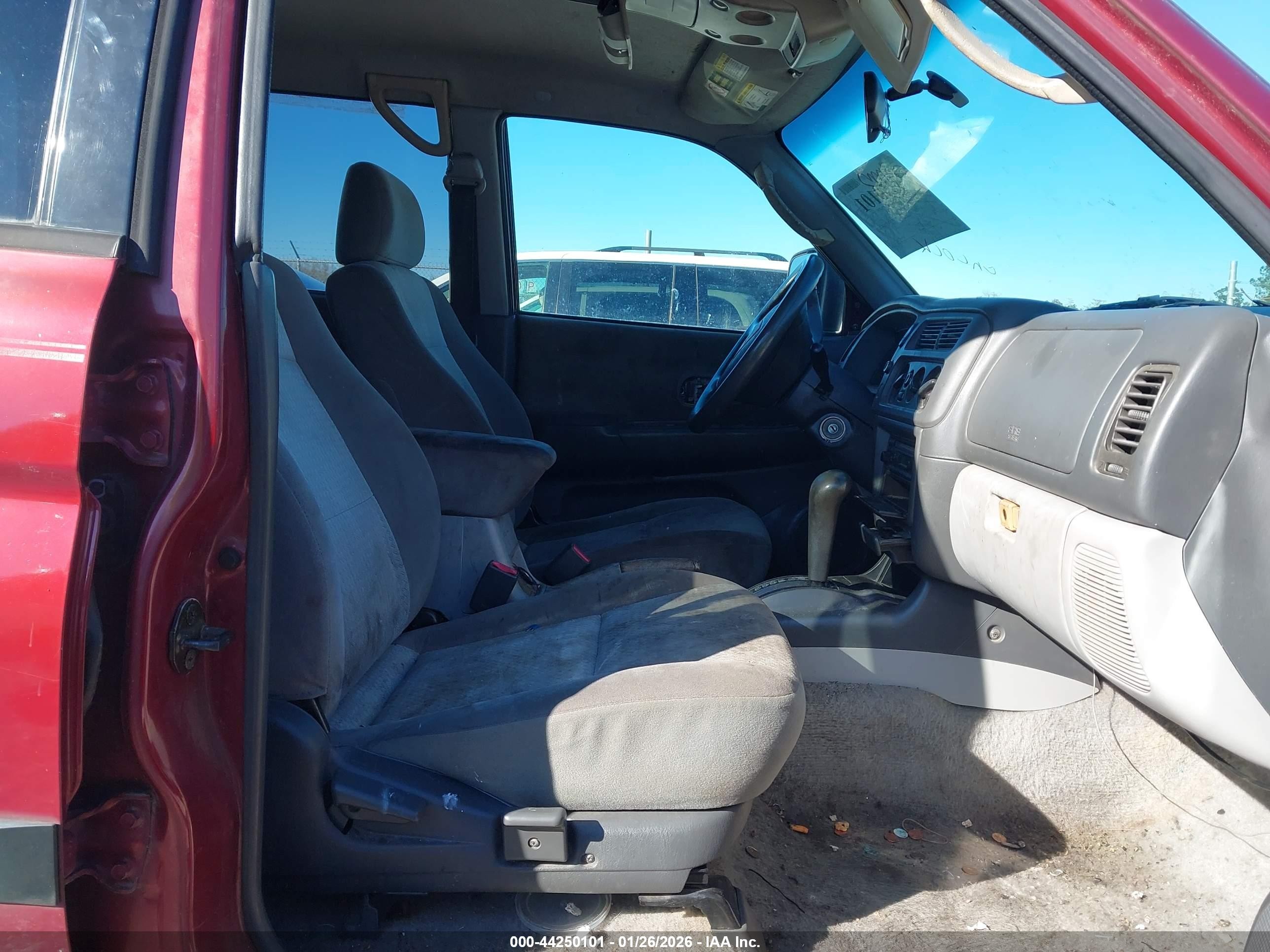 2002 Mitsubishi Montero Sport Es/ls Beige vin: JA4LS21H32J063026