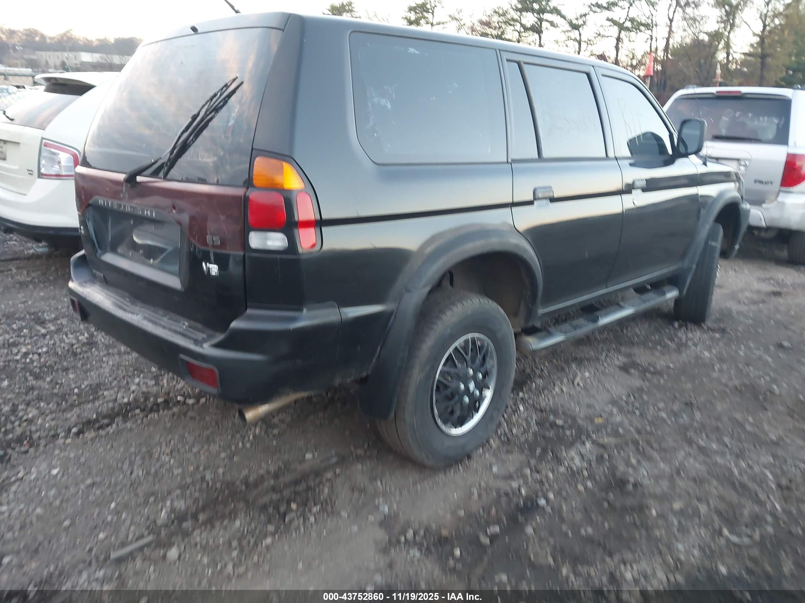 2002 Mitsubishi Montero Sport Es/ls Черный vin: JA4LS21H72J063708