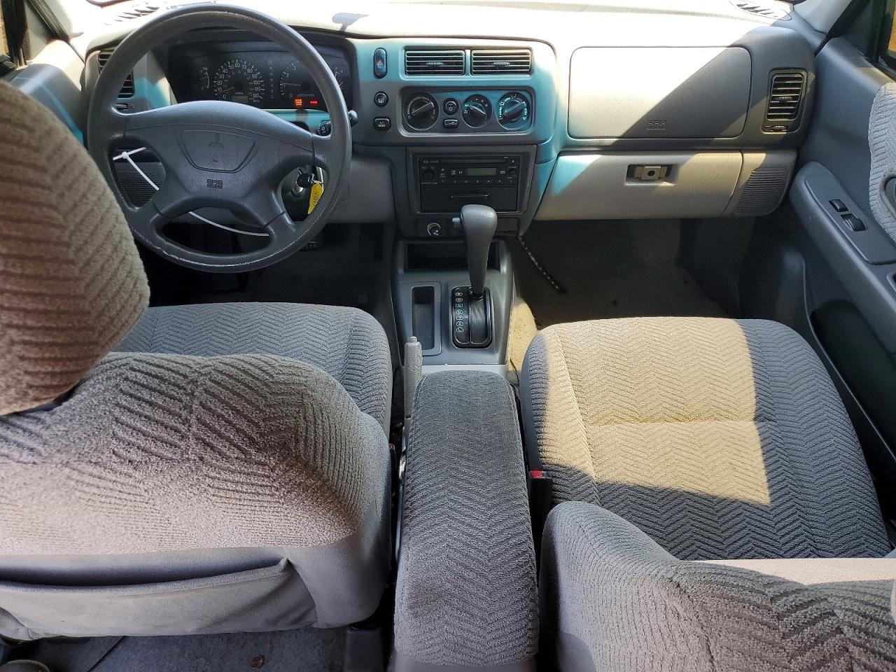 2001 Mitsubishi Montero Sport Es Черный vin: JA4LS21H91P065181