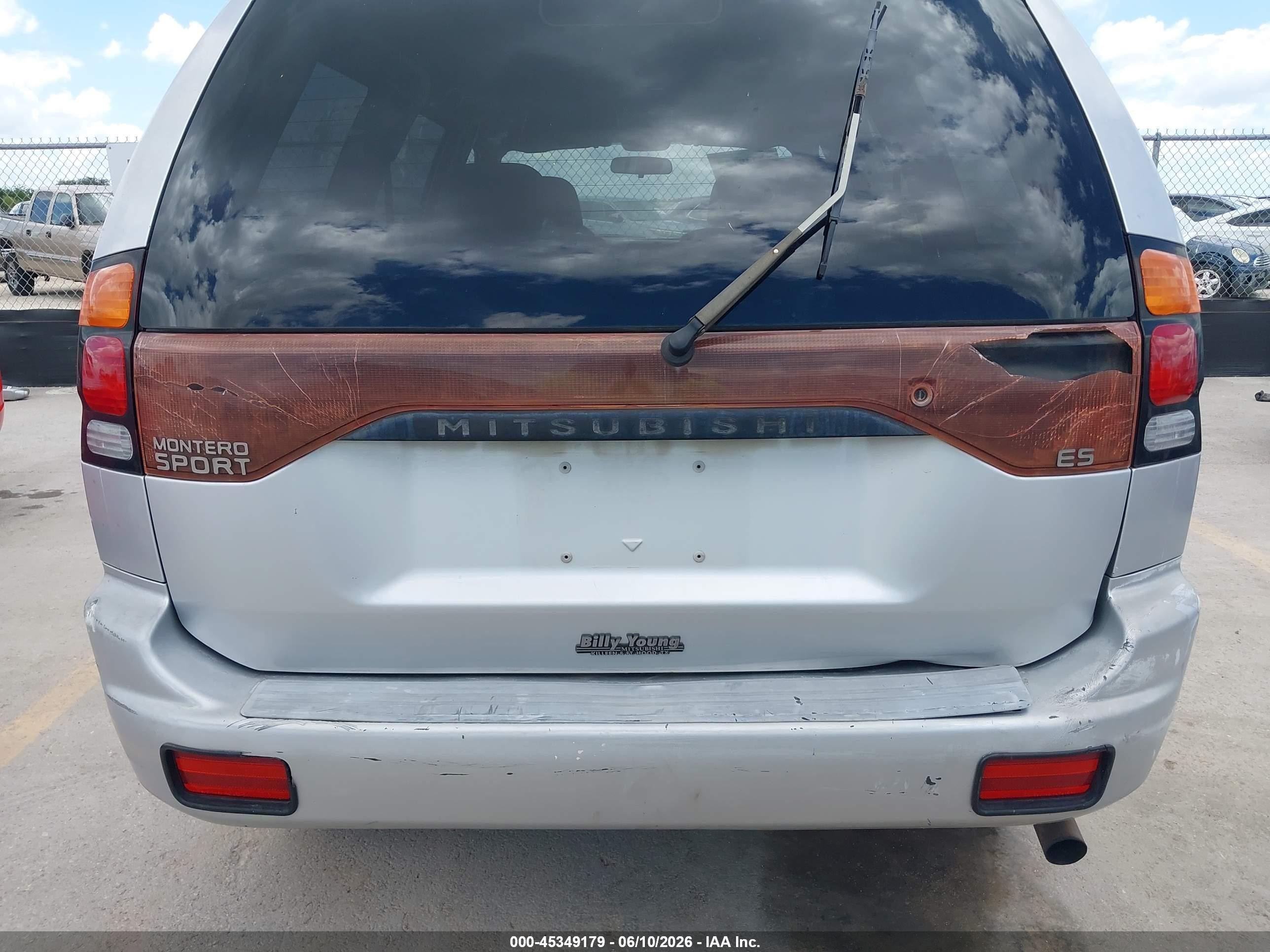 2003 Mitsubishi Montero Sport Es/ls Silver vin: JA4LS21HX3J020174