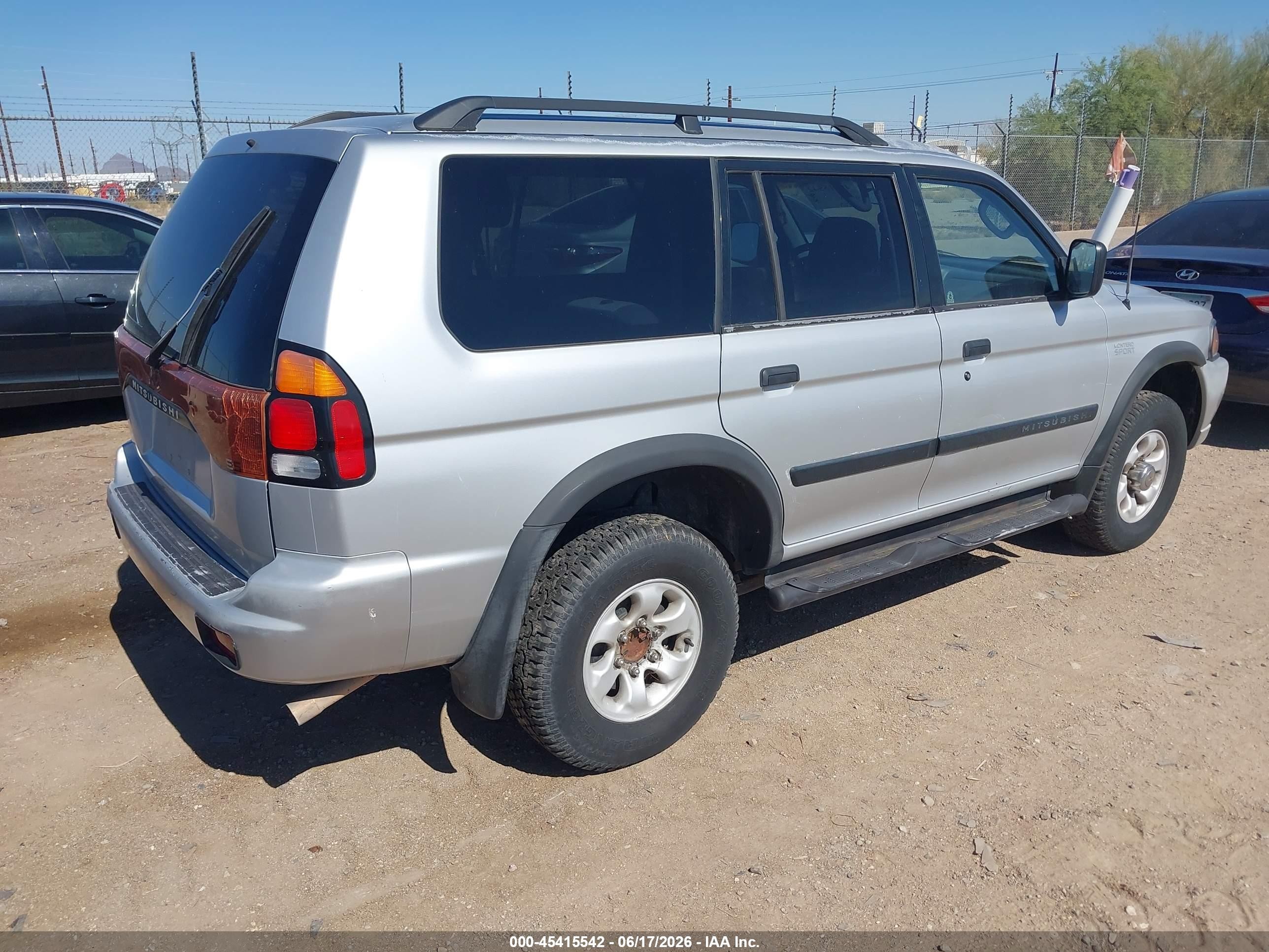 2003 Mitsubishi Montero Sport Es/ls Silver vin: JA4LS21HX3J049335