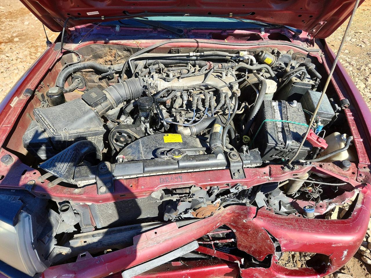 2000 Mitsubishi Montero Sport Es Red vin: JA4LS21HXYP046732