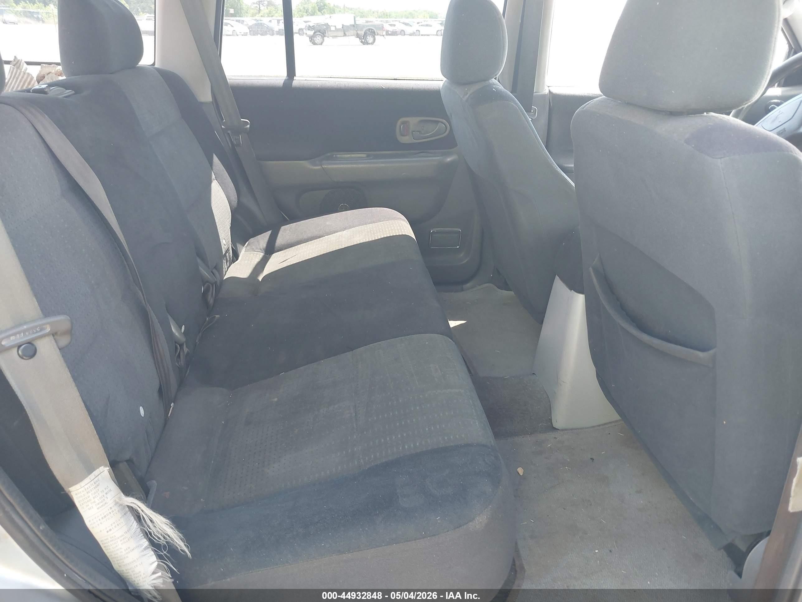 2004 Mitsubishi Montero Sport Ls Gray vin: JA4LS21R04J004267