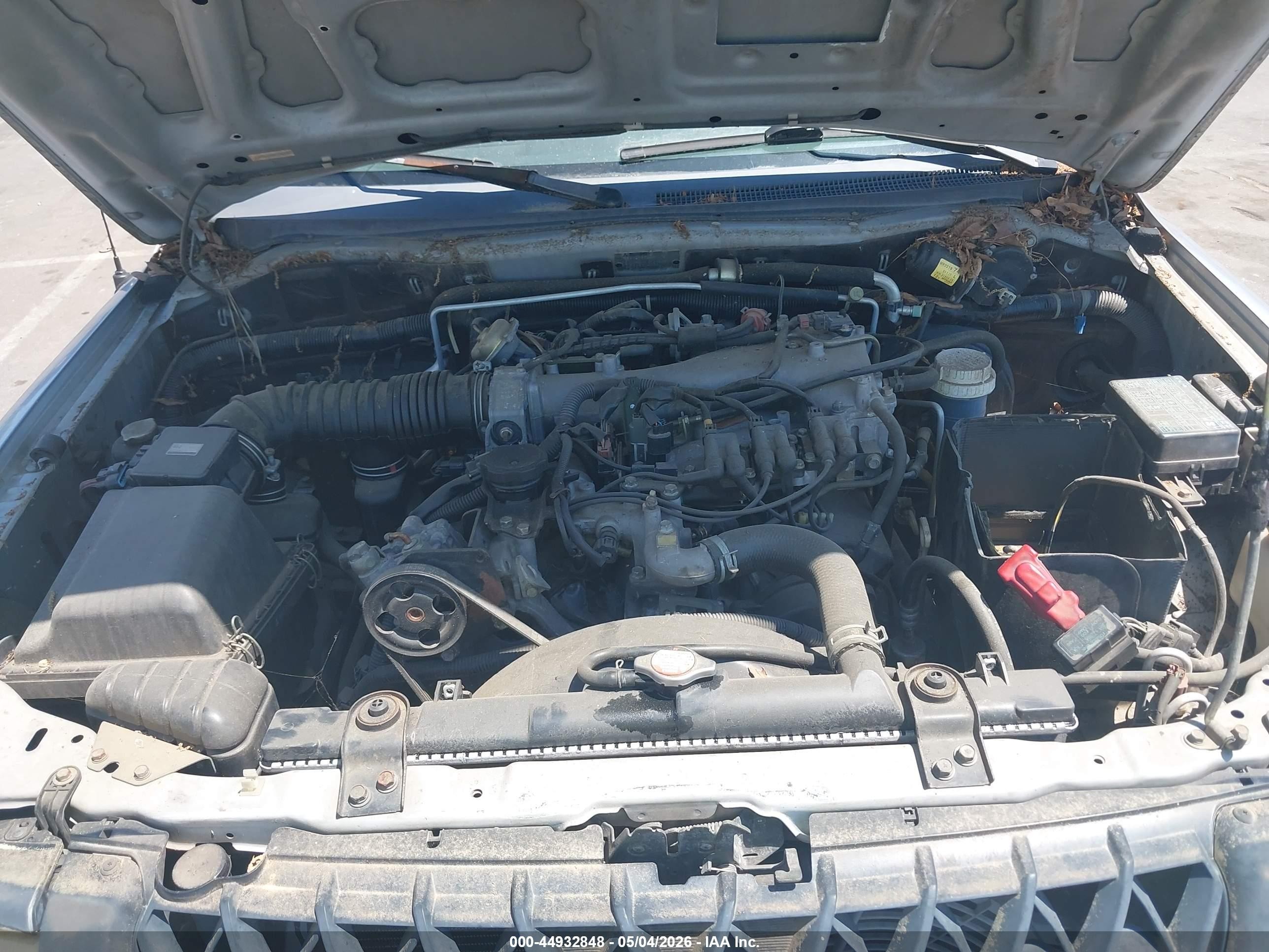 2004 Mitsubishi Montero Sport Ls Gray vin: JA4LS21R04J004267
