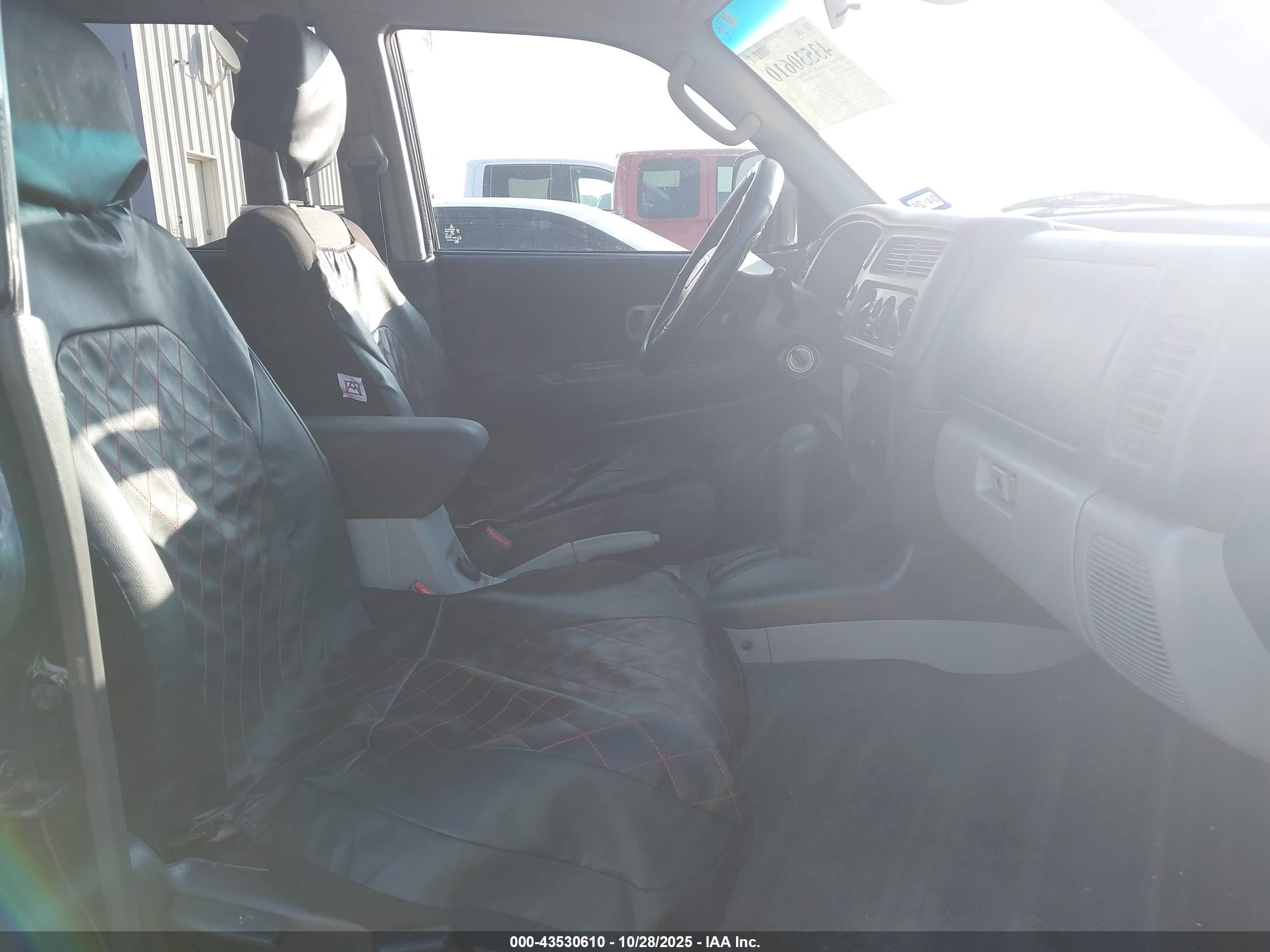 2004 Mitsubishi Montero Sport Ls Dark Blue vin: JA4LS21R04J006181