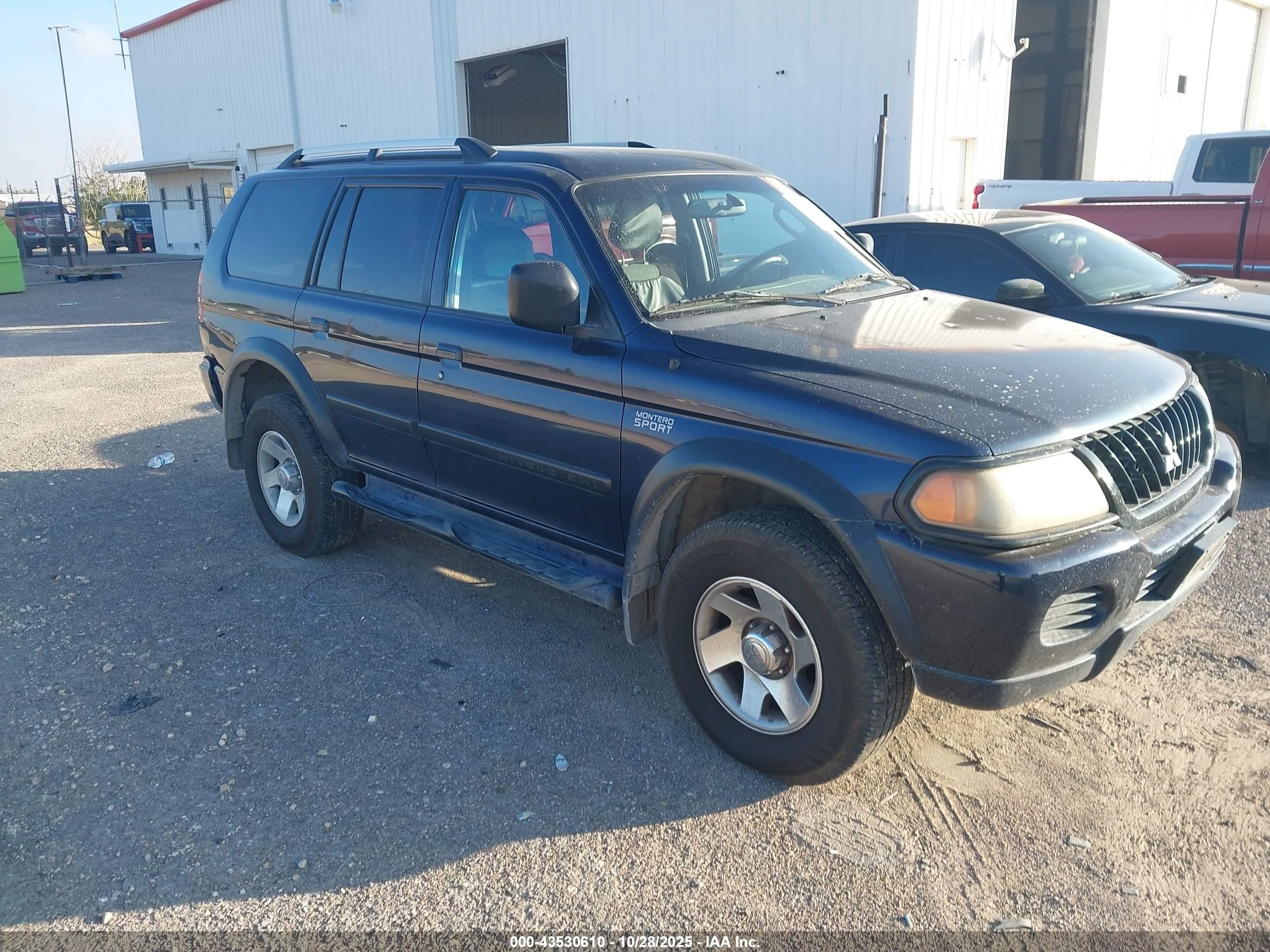 2004 Mitsubishi Montero Sport Ls Dark Blue vin: JA4LS21R04J006181