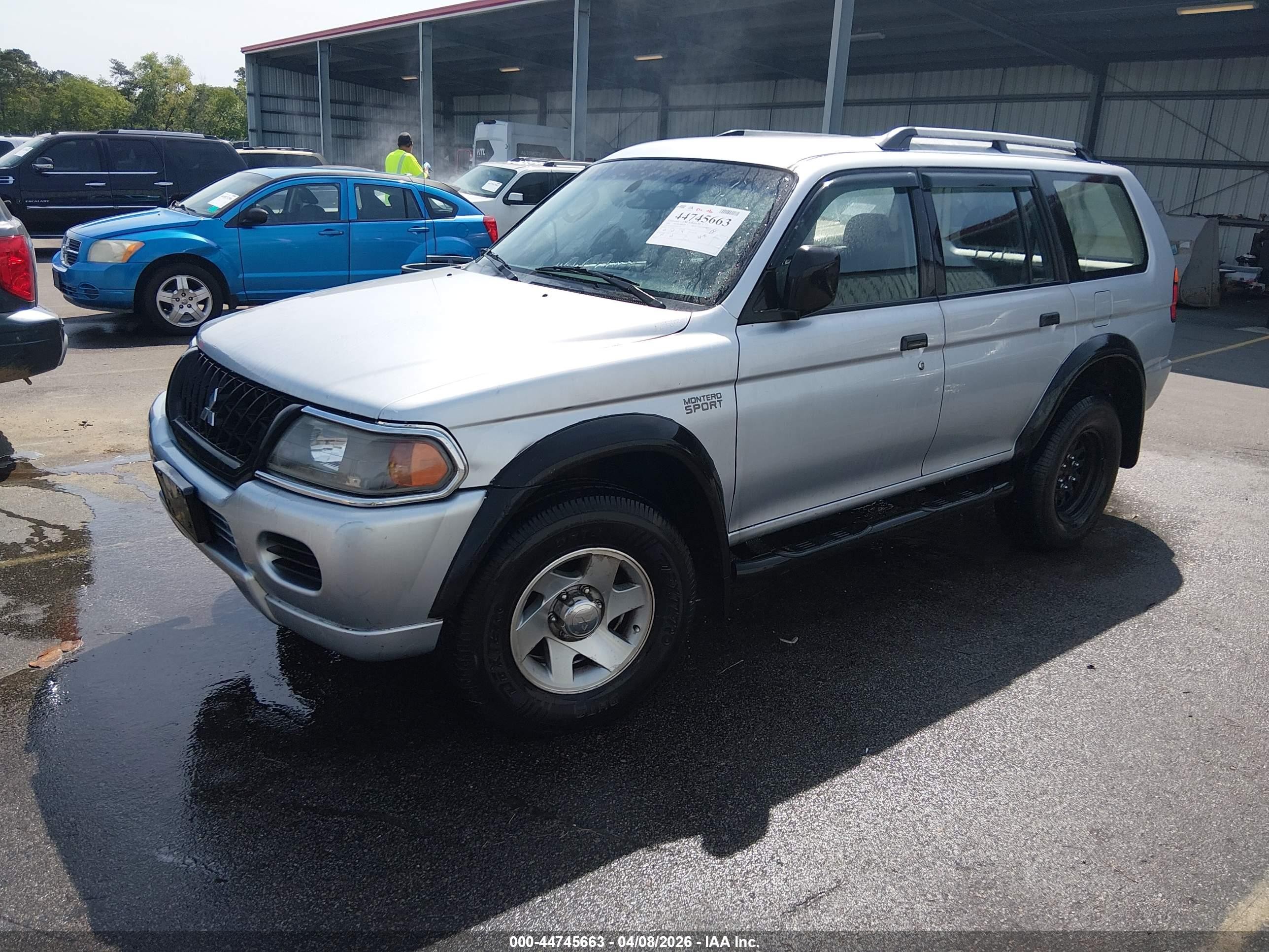 2004 Mitsubishi Montero Sport Ls Silver vin: JA4LS21R24J002570