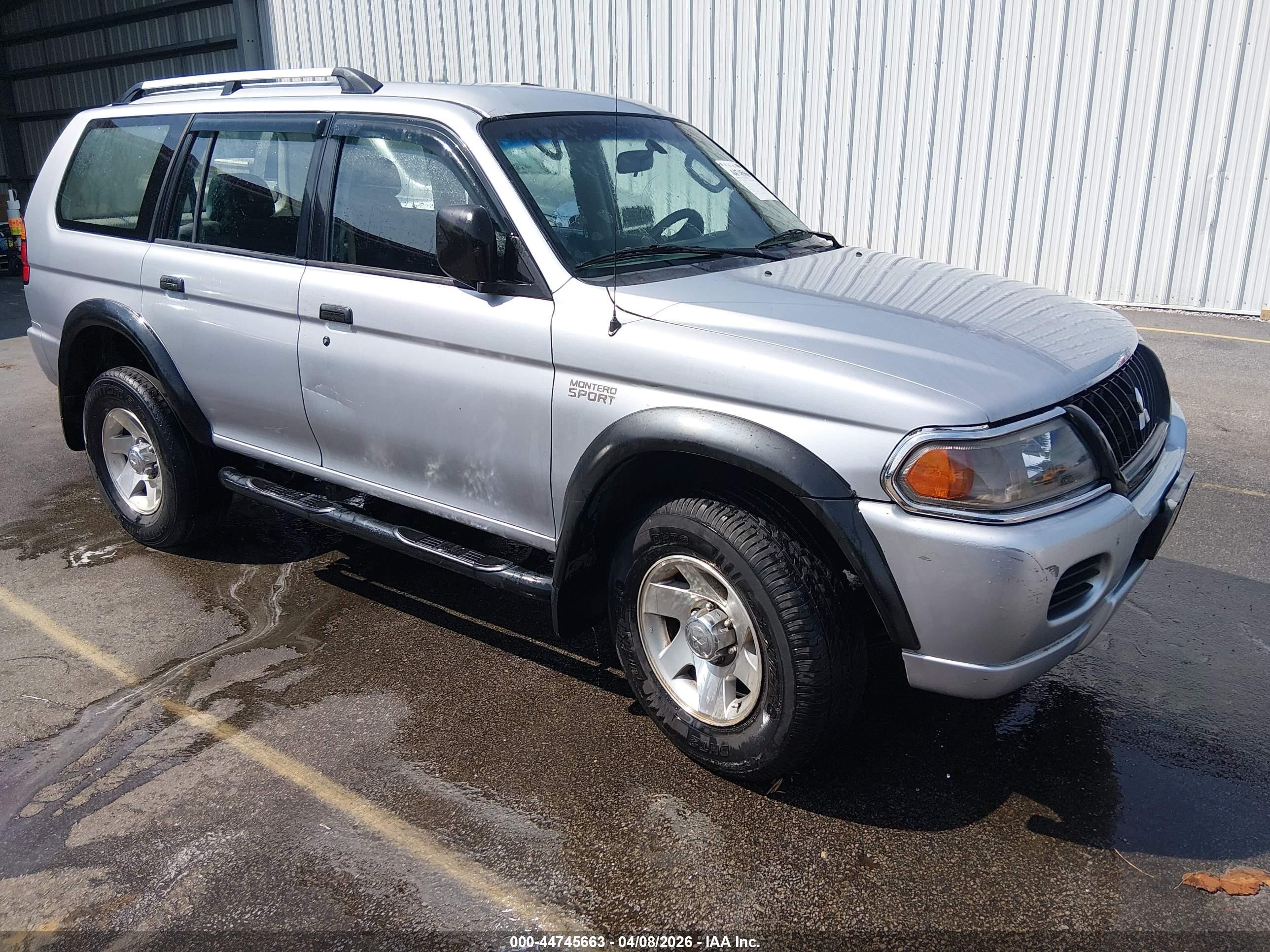 2004 Mitsubishi Montero Sport Ls Silver vin: JA4LS21R24J002570