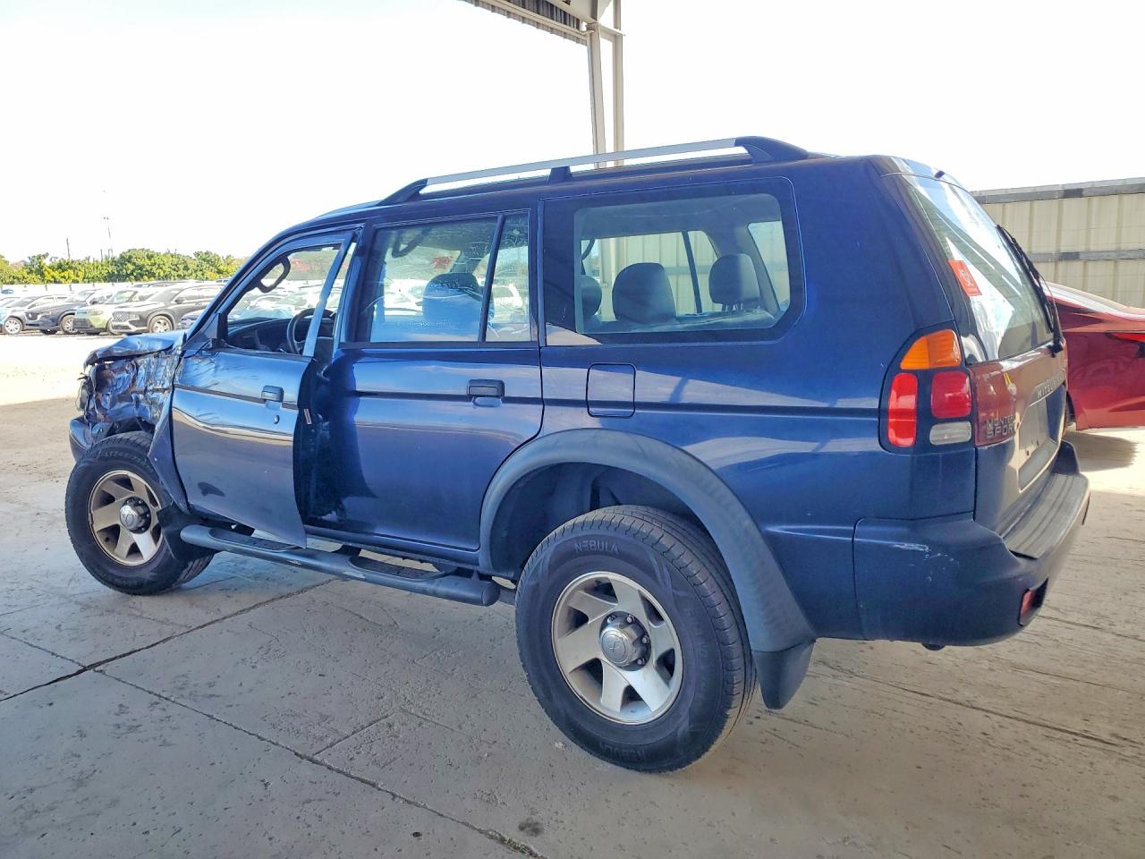 2004 Mitsubishi Montero Sport Es Blue vin: JA4LS21R34J005073