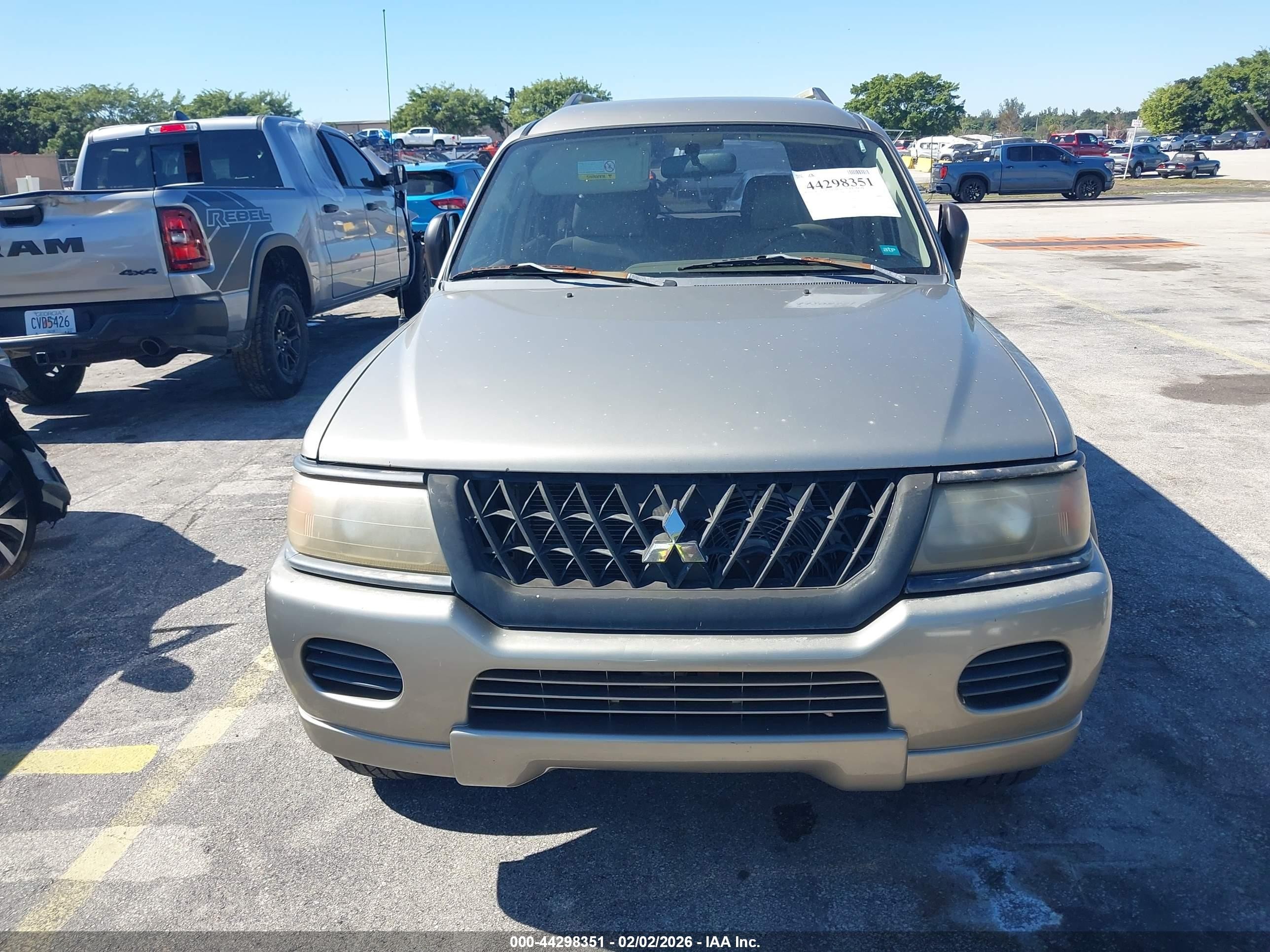 2004 Mitsubishi Montero Sport Ls Gray vin: JA4LS21R64J004239