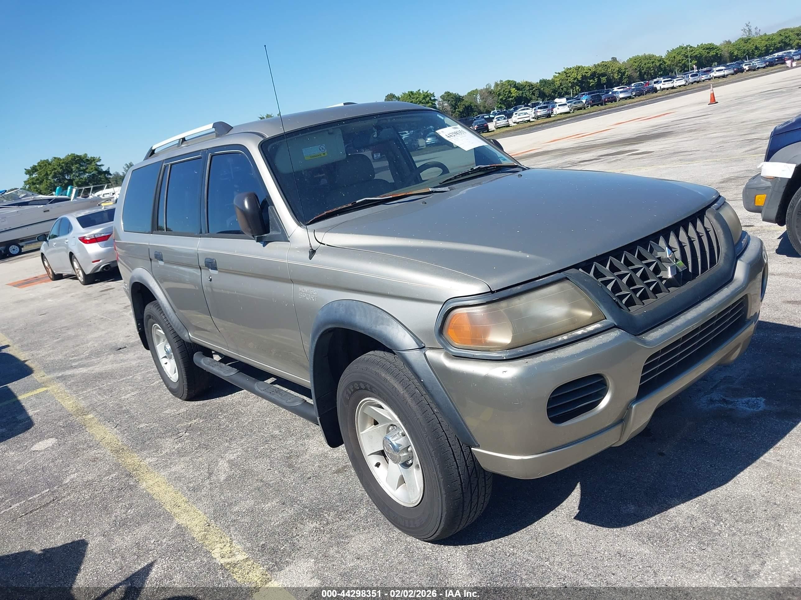 2004 Mitsubishi Montero Sport Ls Gray vin: JA4LS21R64J004239