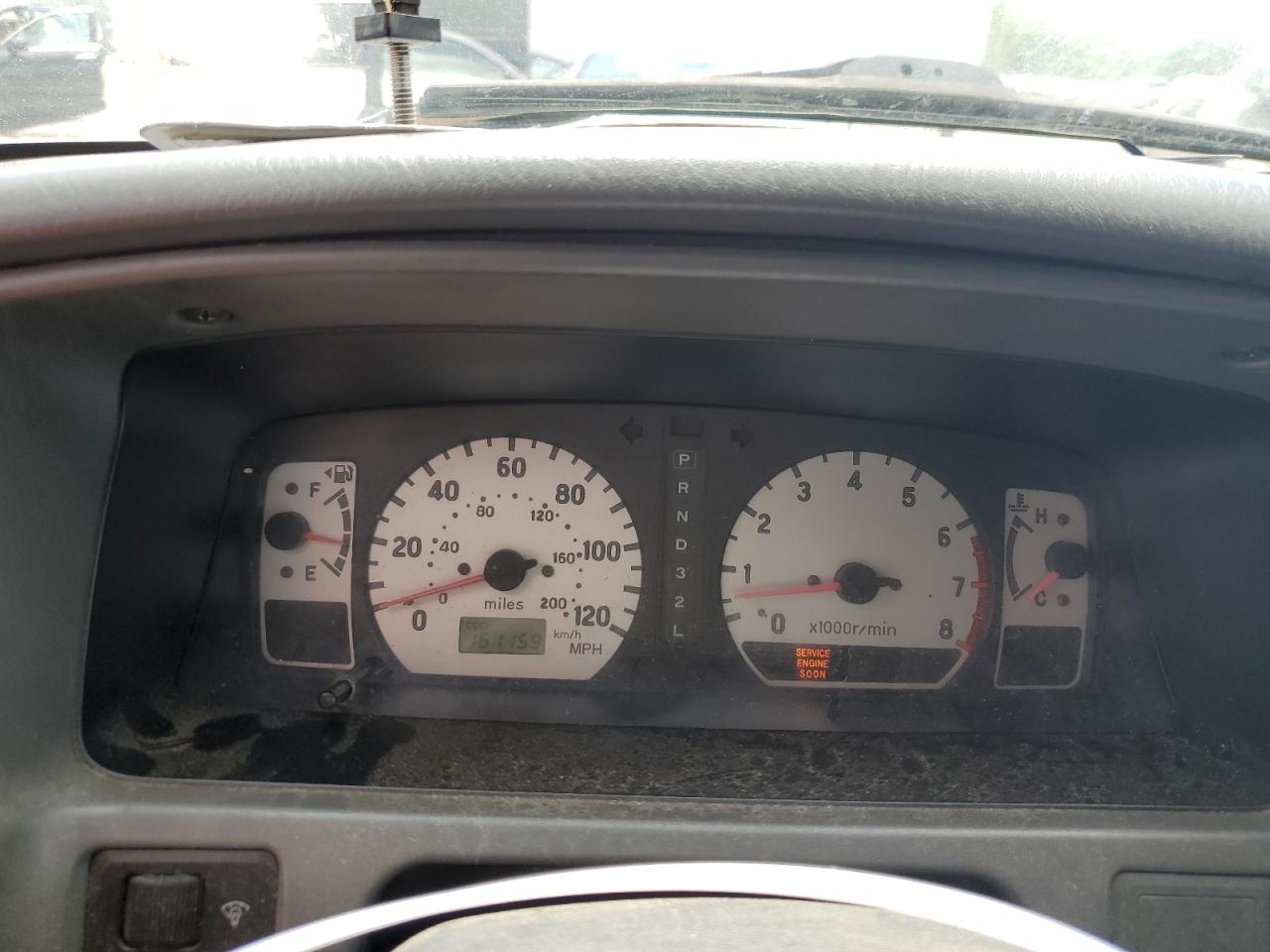 2004 Mitsubishi Montero Sport Es   Серебряный vin: JA4LS21R74J004265