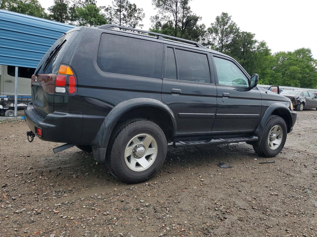 2004 Mitsubishi Montero Sport Es Black vin: JA4LS21RX4J001425