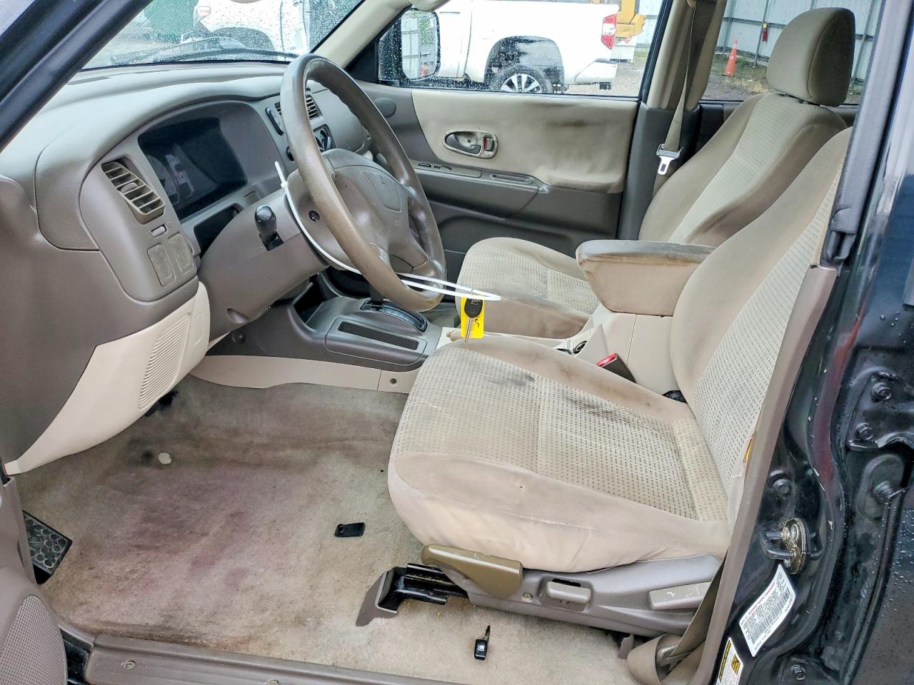 2004 Mitsubishi Montero Sport Es Black vin: JA4LS21RX4J001425
