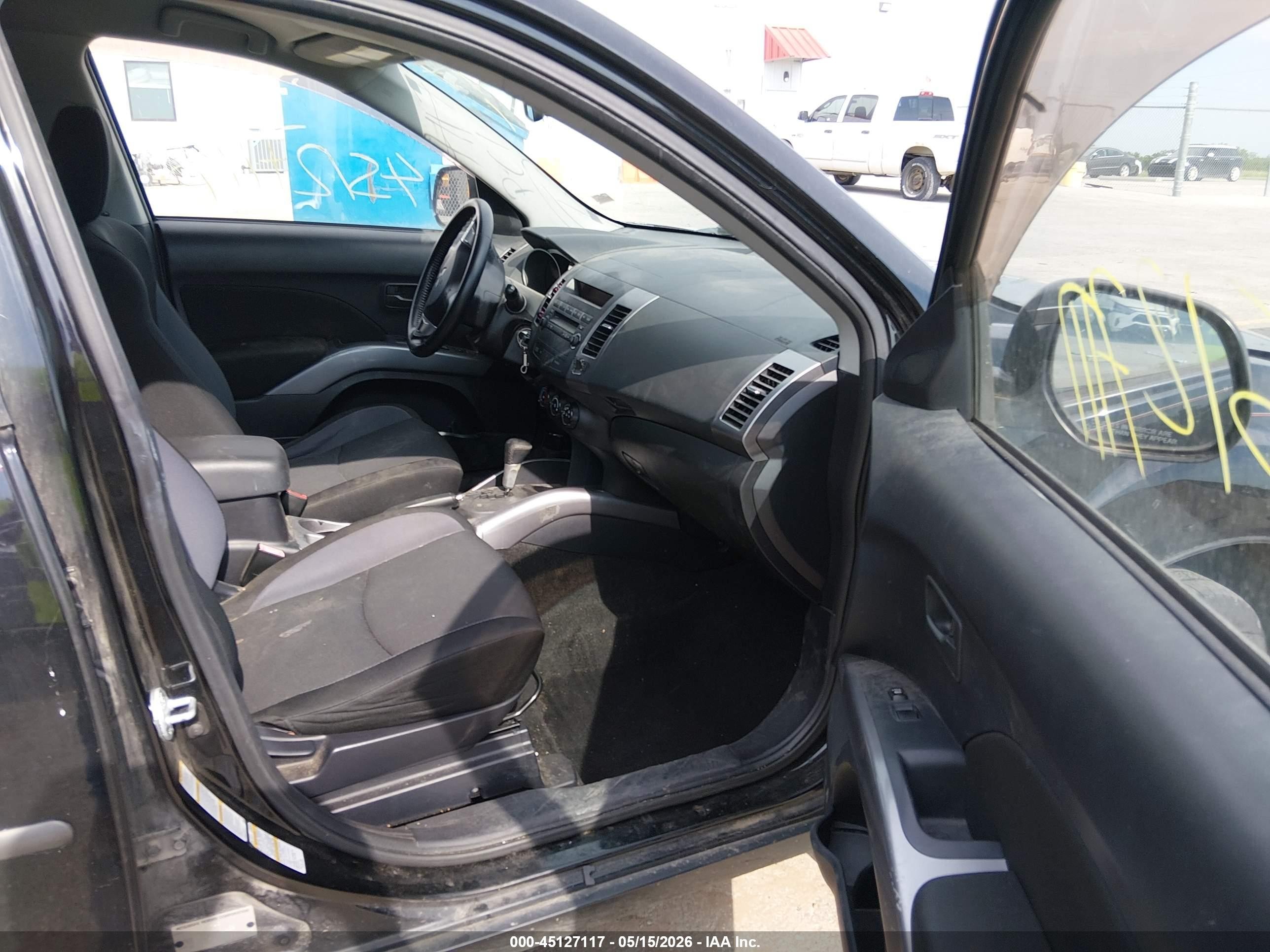 2008 Mitsubishi Outlander Es Black vin: JA4LS21W18Z009426