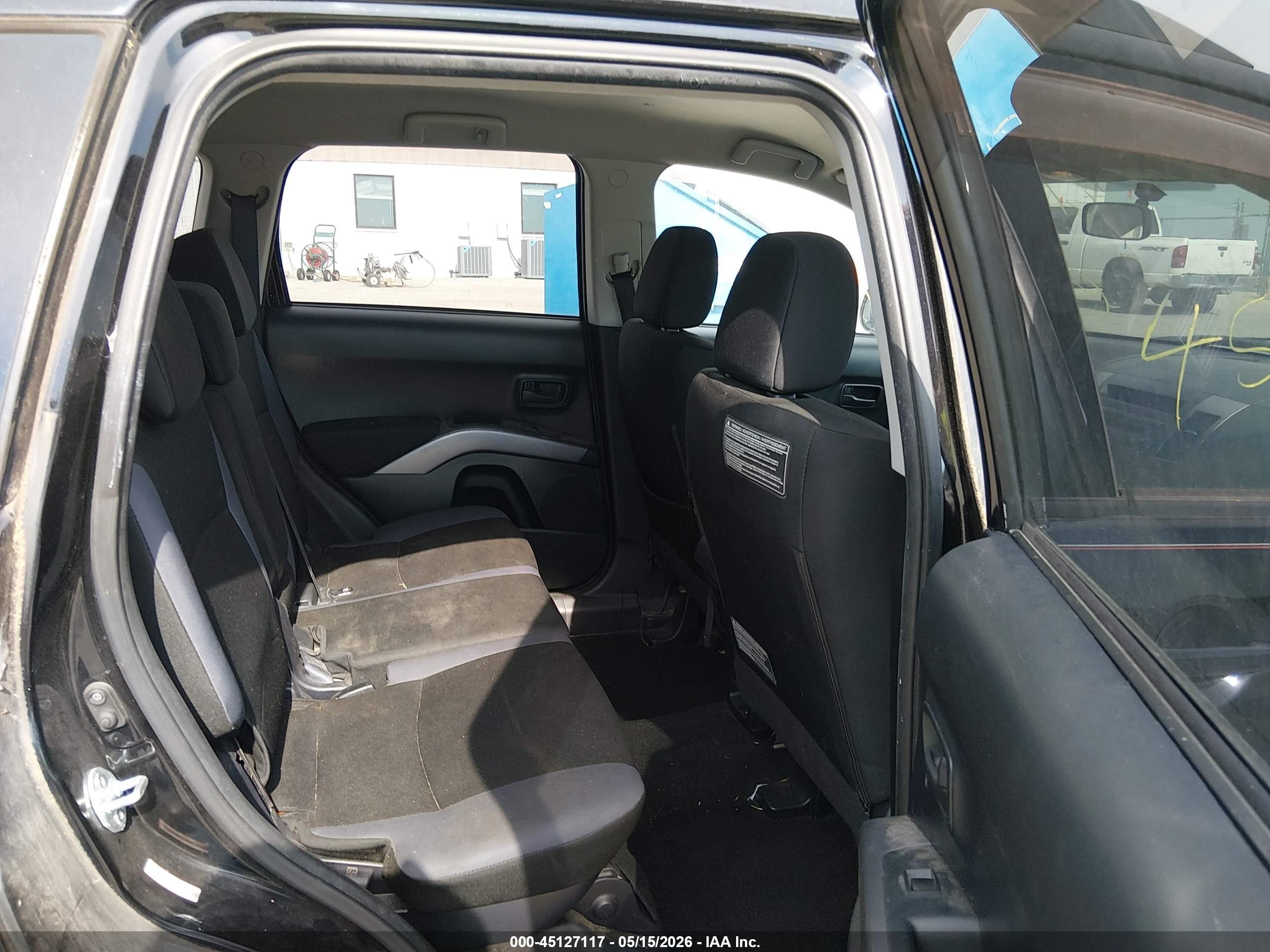 2008 Mitsubishi Outlander Es Black vin: JA4LS21W18Z009426