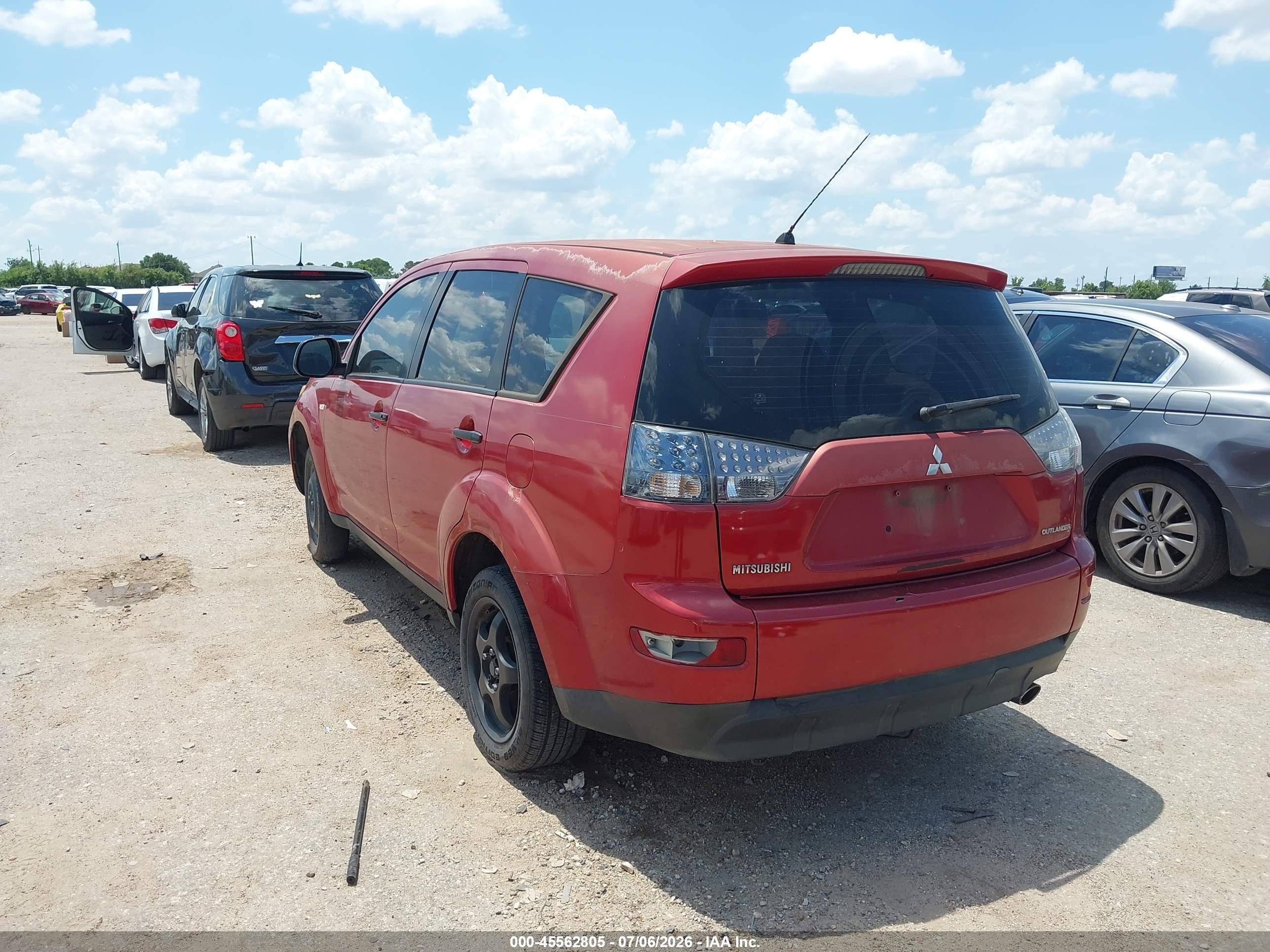 2008 Mitsubishi Outlander Es Burgundy vin: JA4LS21W88Z008483