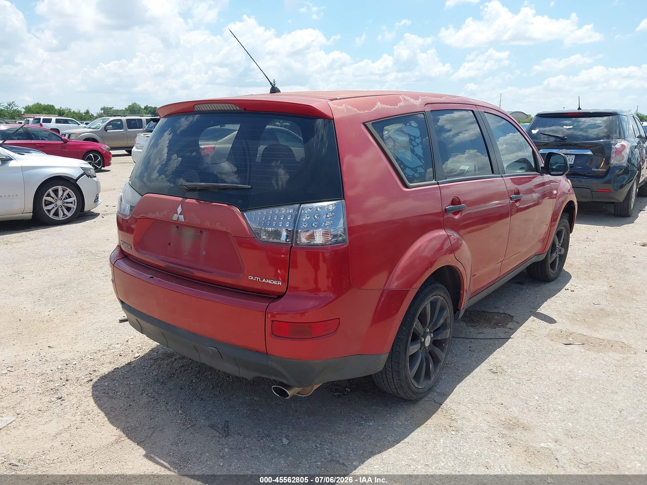 2008 Mitsubishi Outlander Es Burgundy vin: JA4LS21W88Z008483