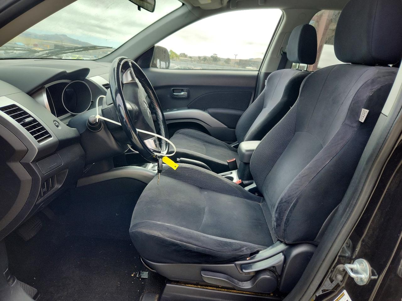 2009 Mitsubishi Outlander Es Black vin: JA4LS21WX9Z011550