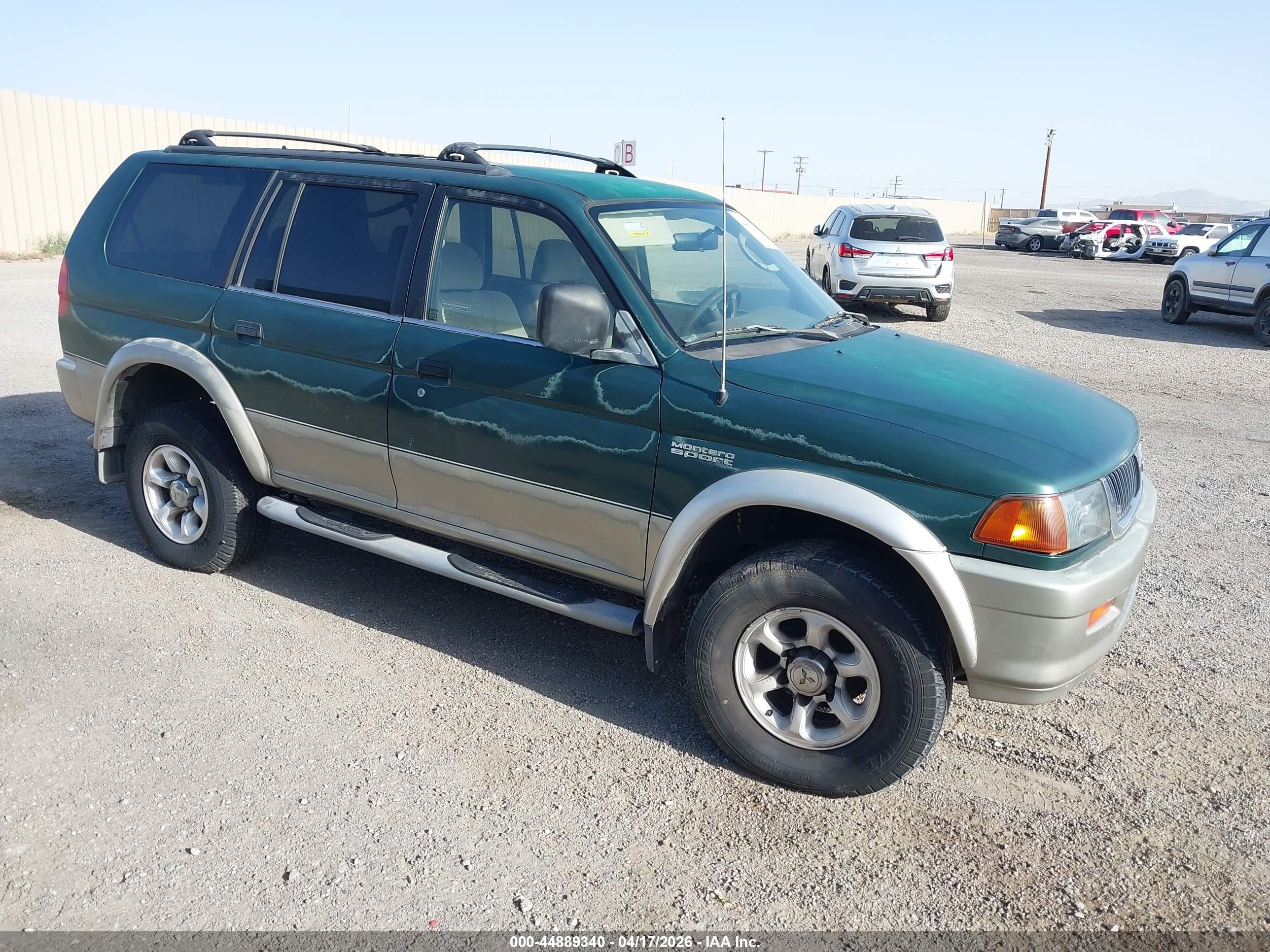 1999 Mitsubishi Montero Sport Ls/xls Зеленый vin: JA4LS31H1XP027975